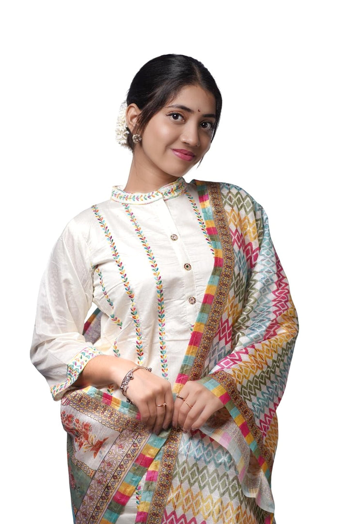 ISHNA Rangriti Embroidered Kurti Set with Printed Dupatta