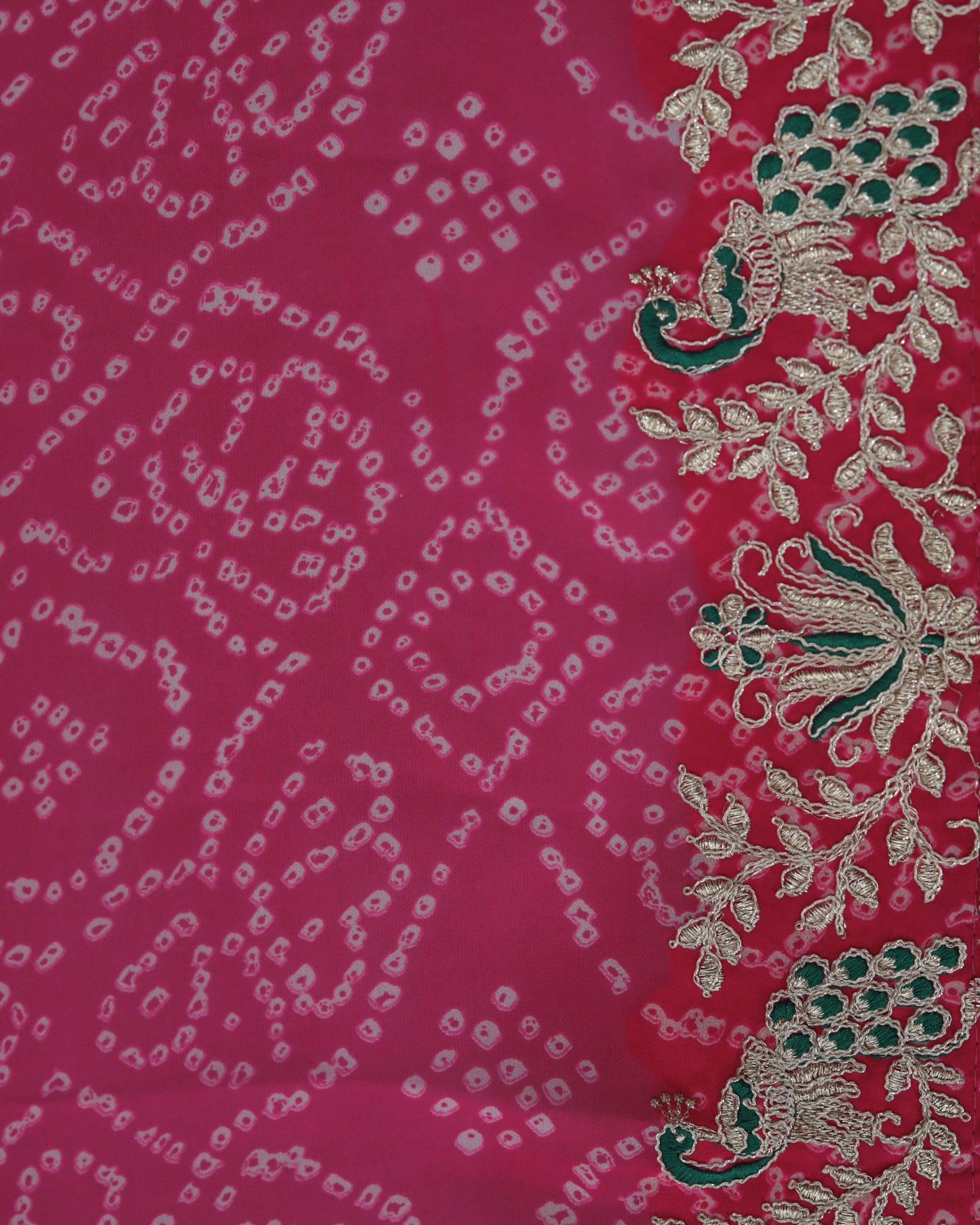 ISHNA Pink Bandhani Saree With Peacock and Lotus Border