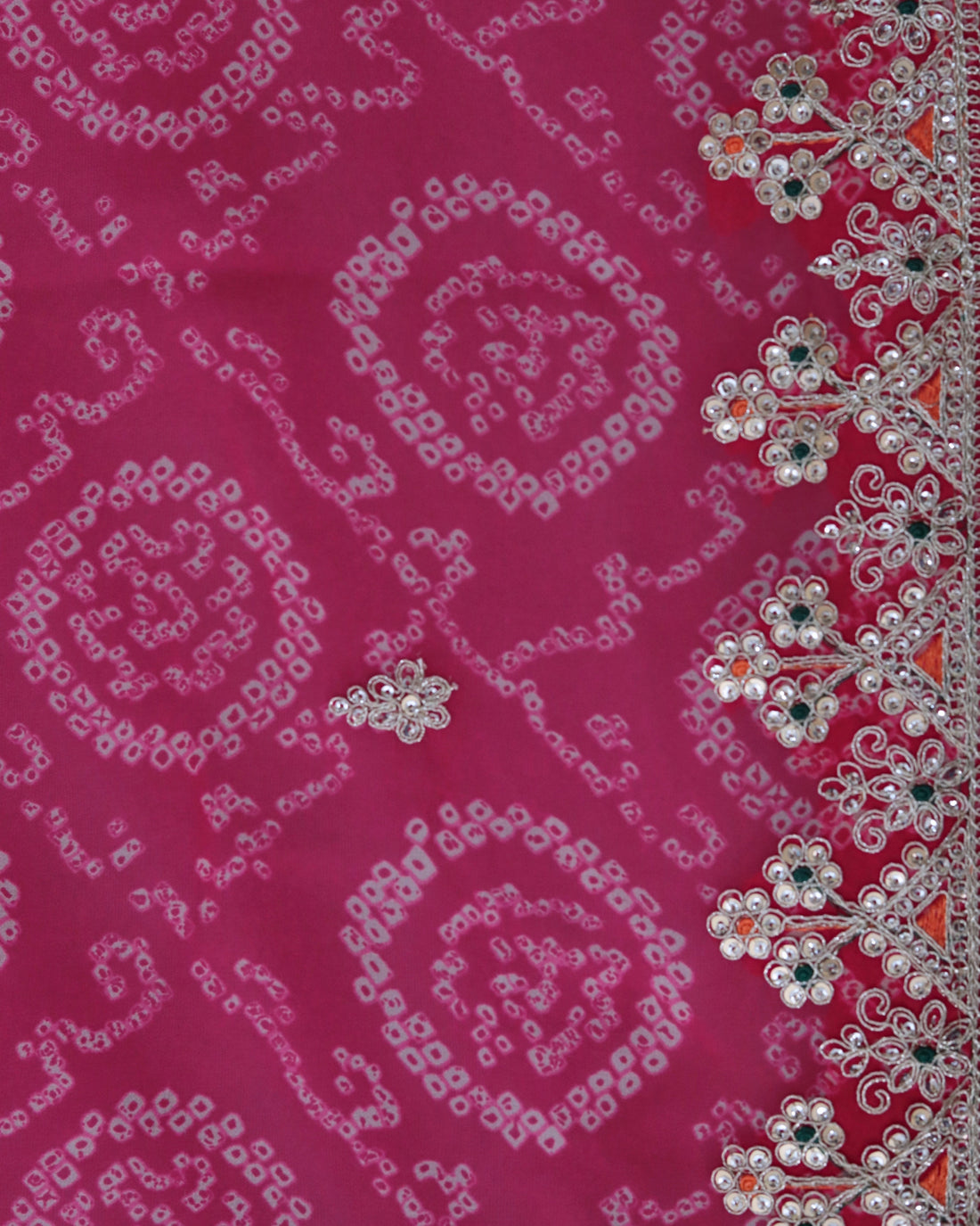 ISHNA Pink Bandhani Saree With 3 Flower Border and Theard Work
