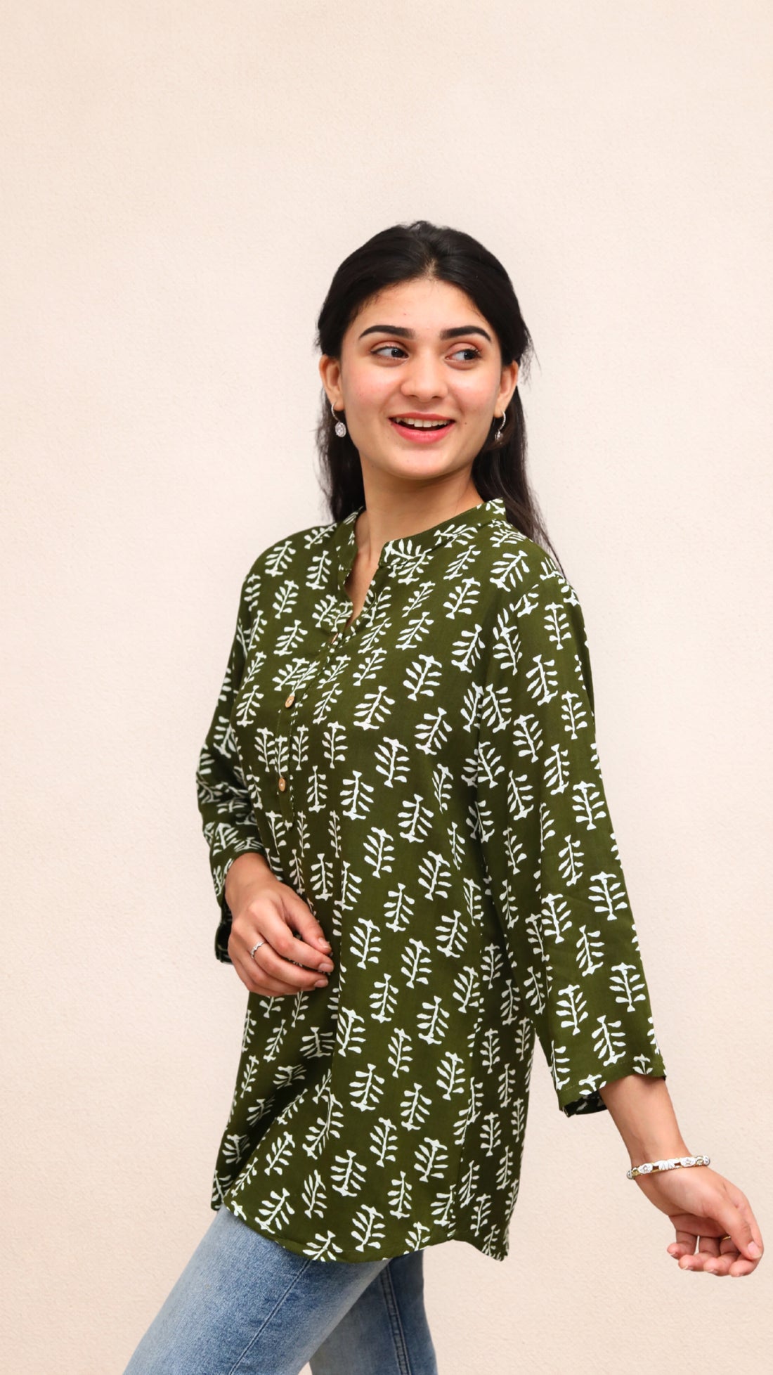 Aranya Olive Aline Collar Short Kurti