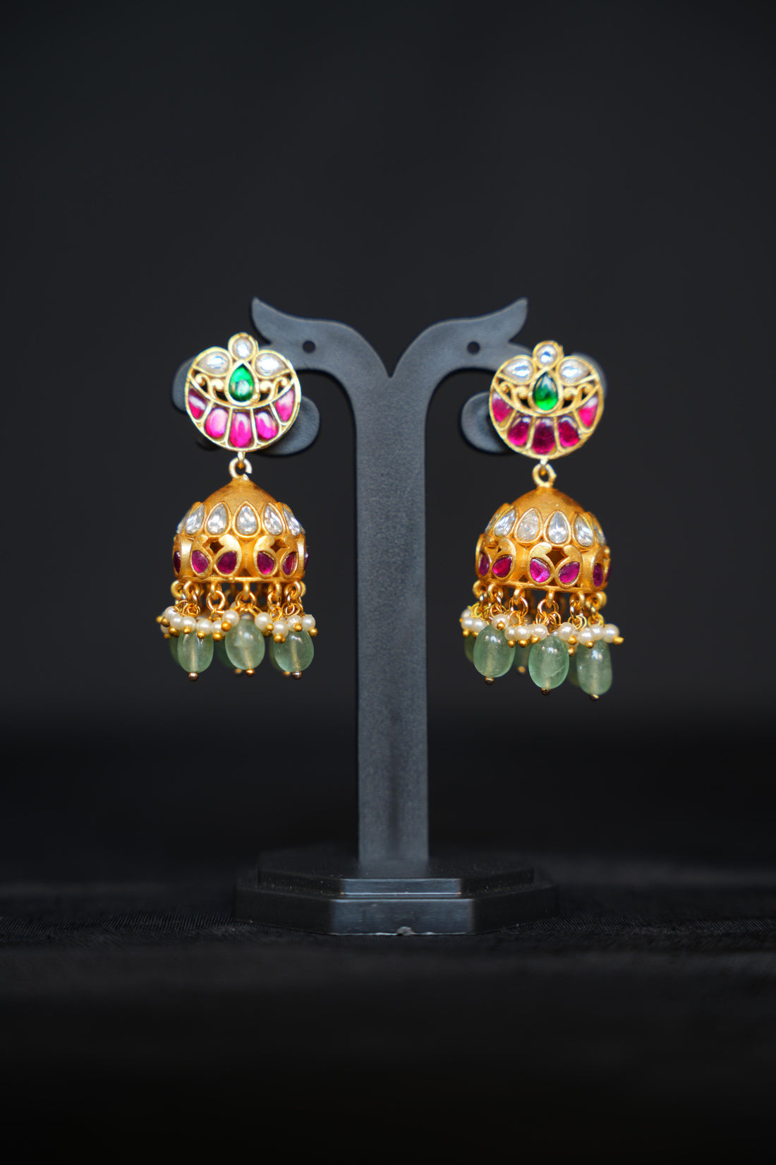 ISHNA Anvika Classic Kundan Jhumkas