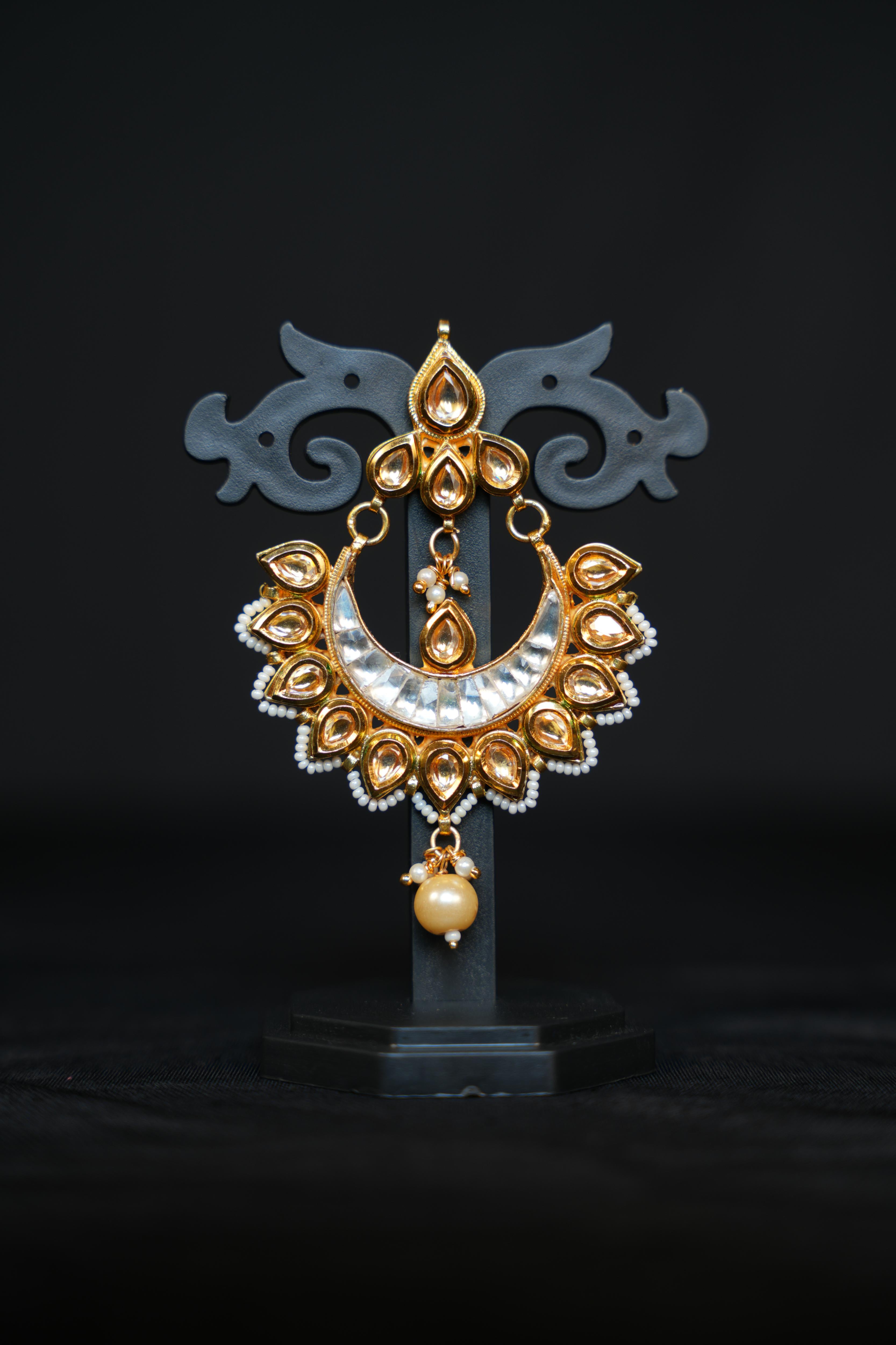 Vintage Royal Starburst Chandbalis
