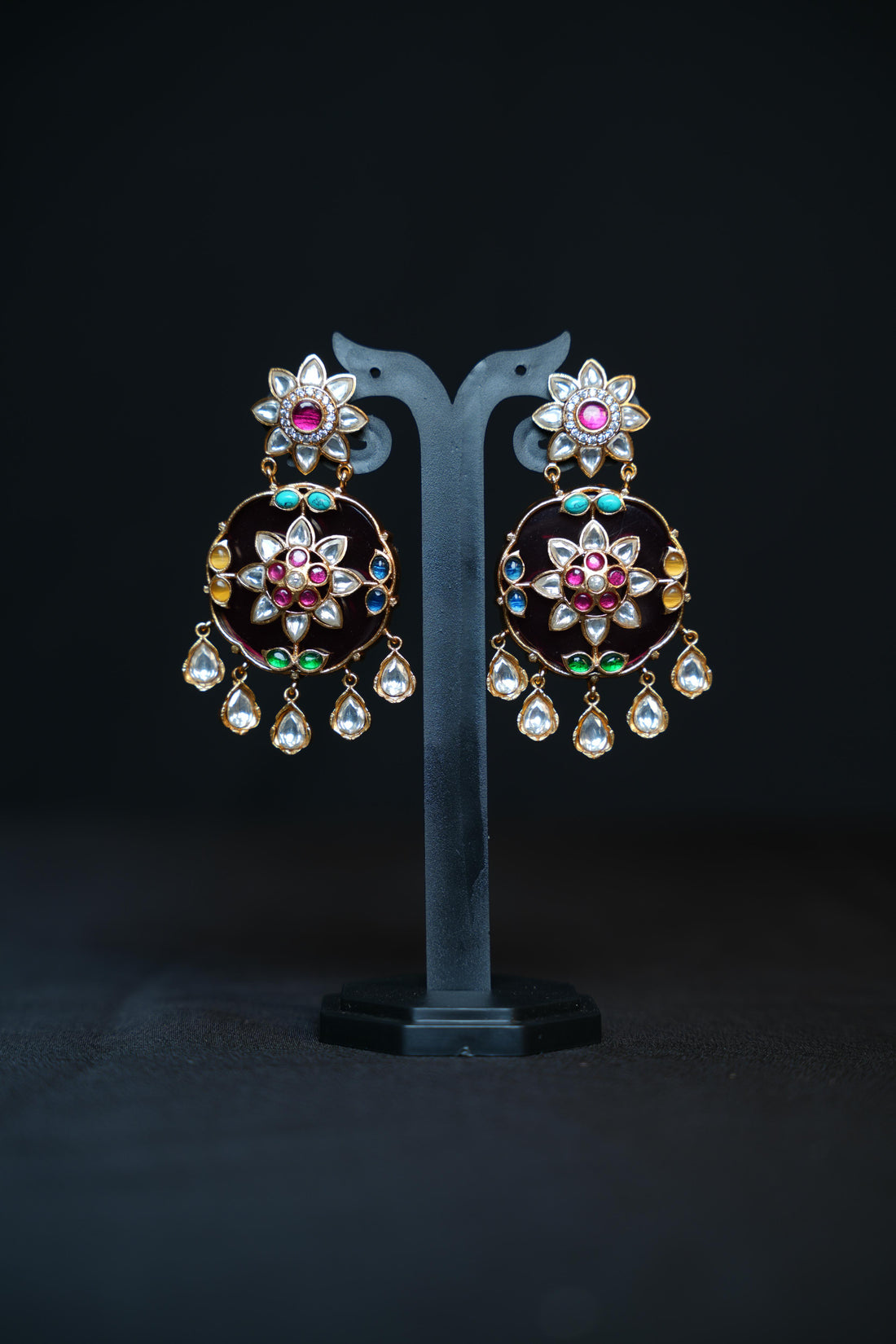 Regal Jade Oval Kundan Earrings