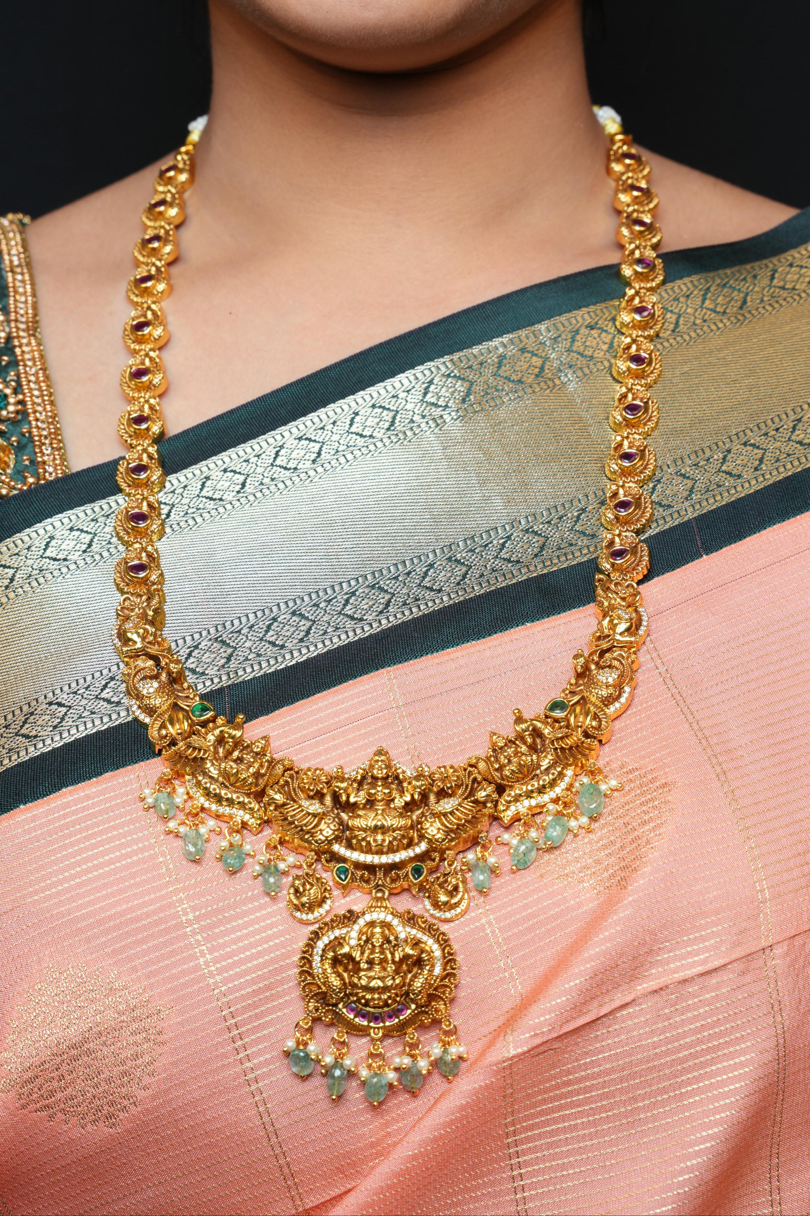 ISHNA Rajarajeshwari Antique Lakshmi Haaram Set