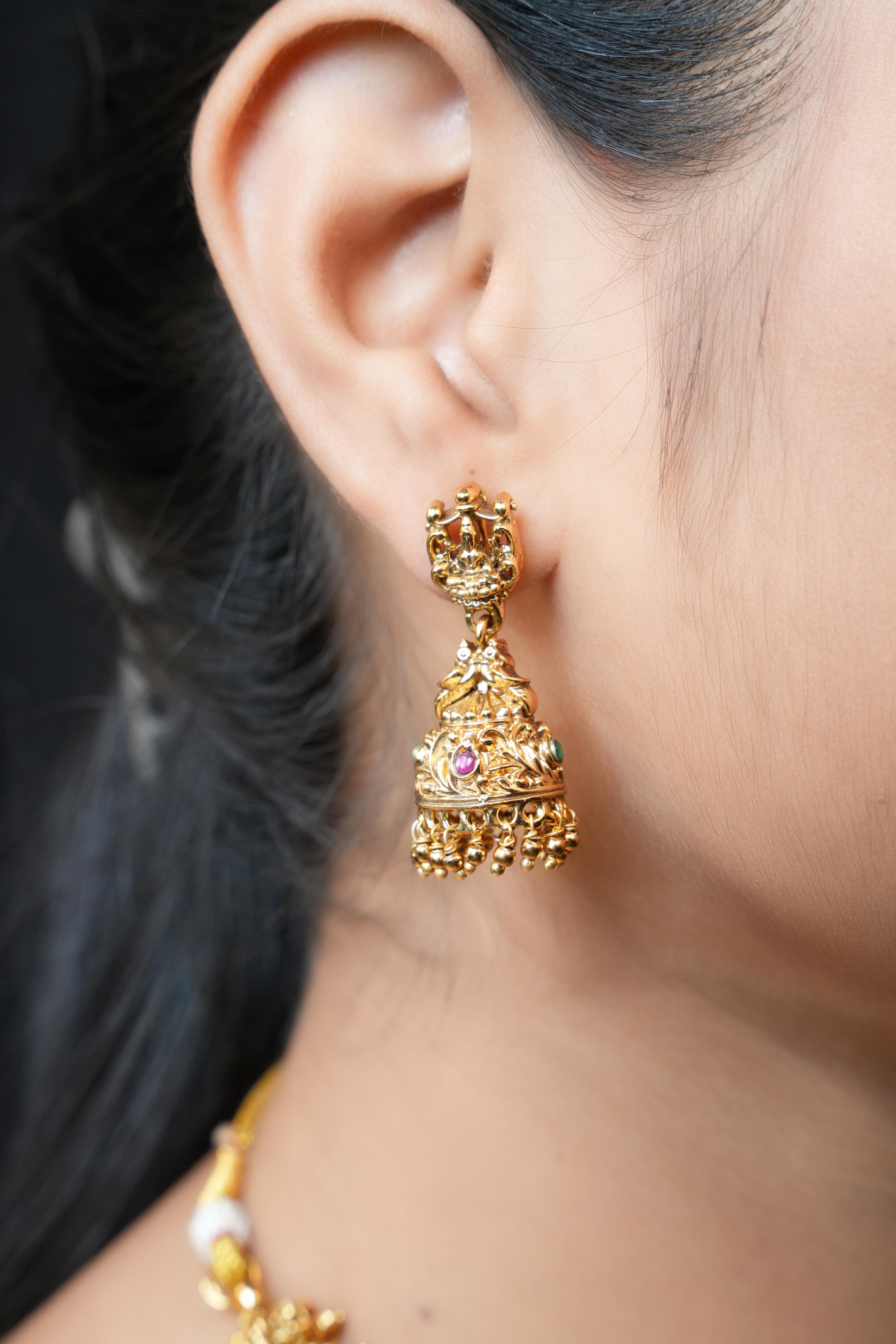 ISHNA Swarna Kasulaperu Necklace Set