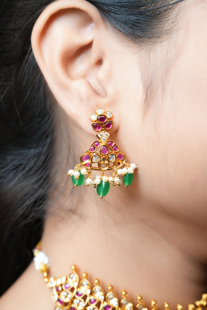 ISHNA Manjari Kundan Choker Set