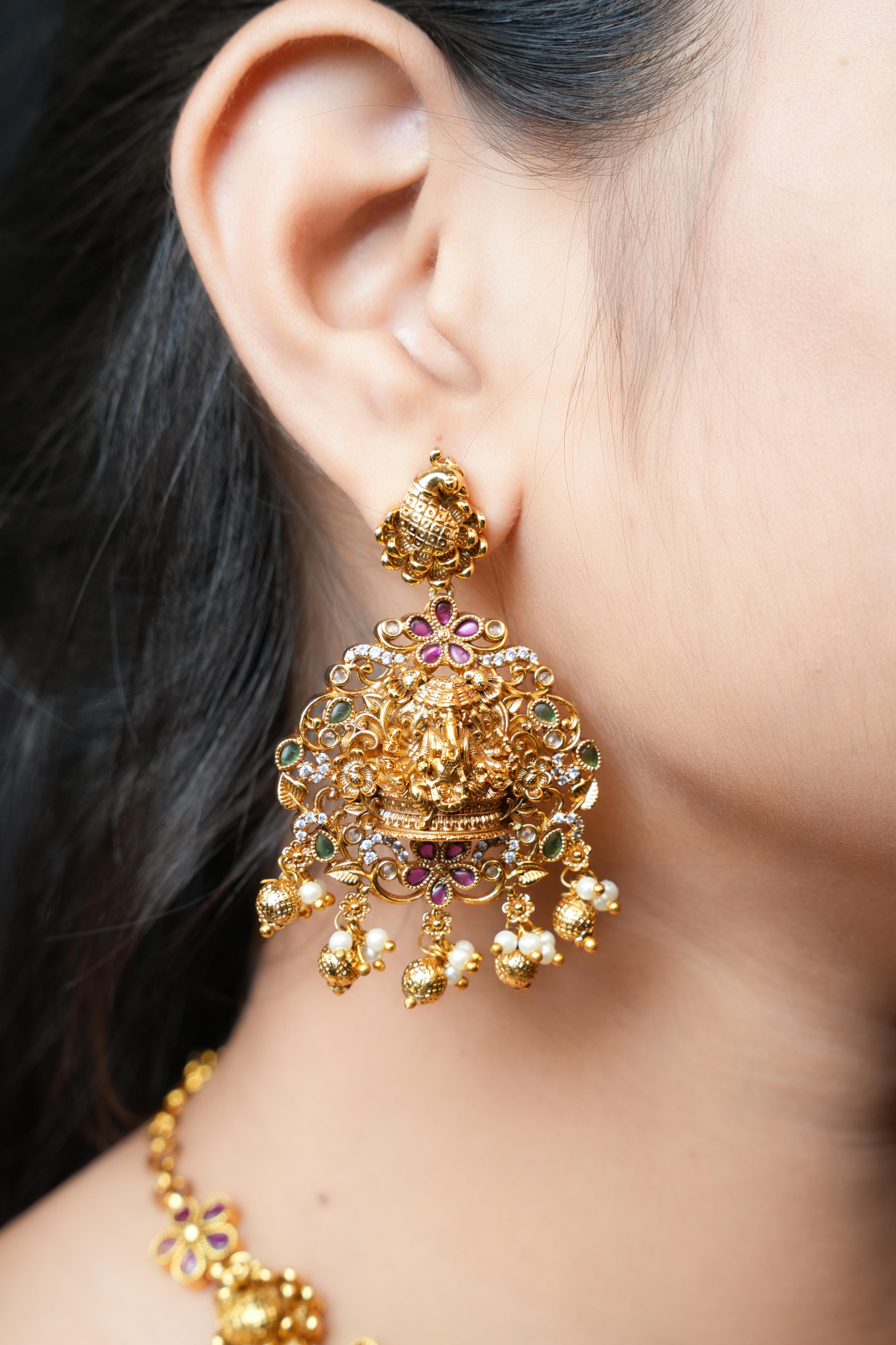 Royal  Temple Heritage Necklace Set