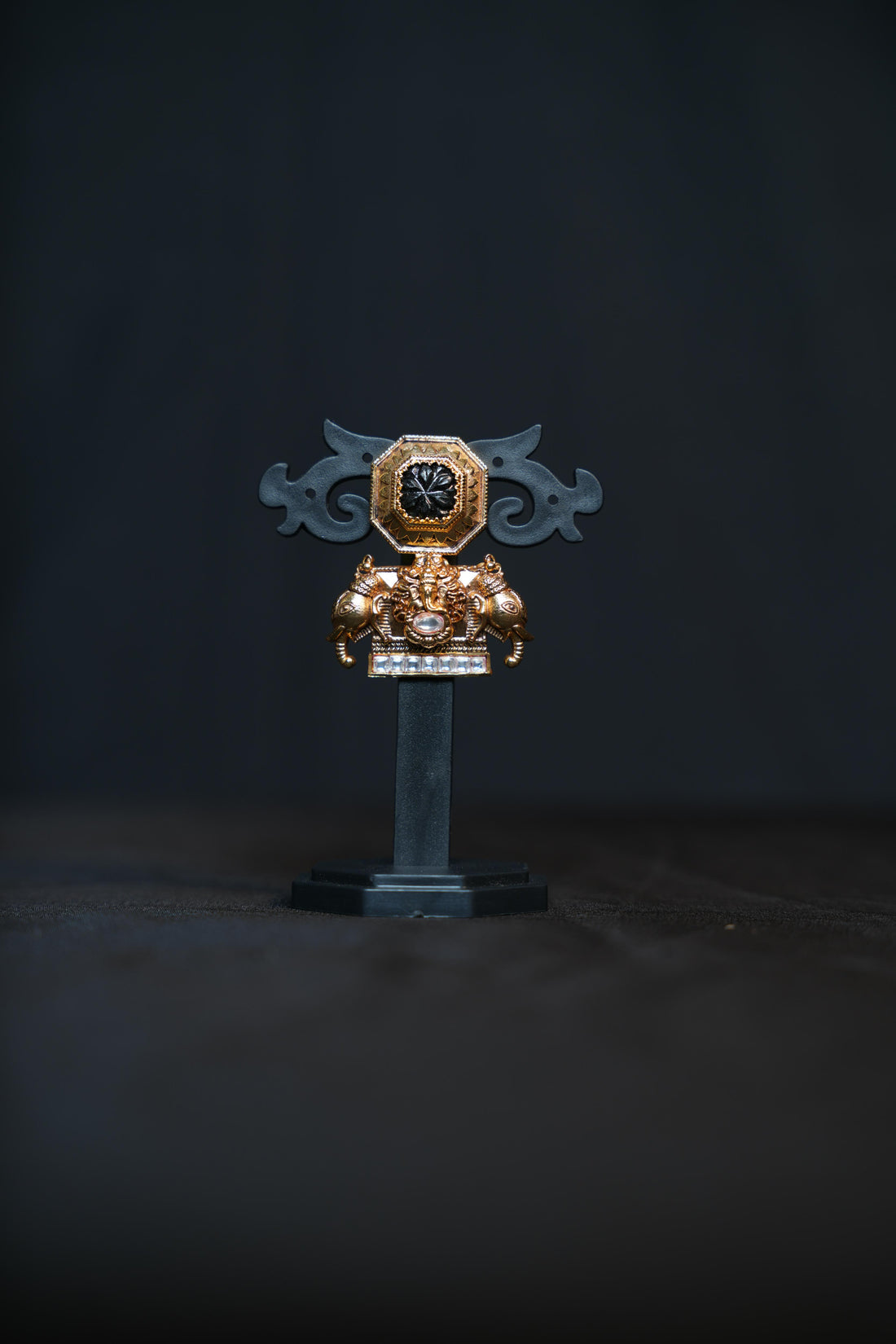 Gajraaj kundan Earrings