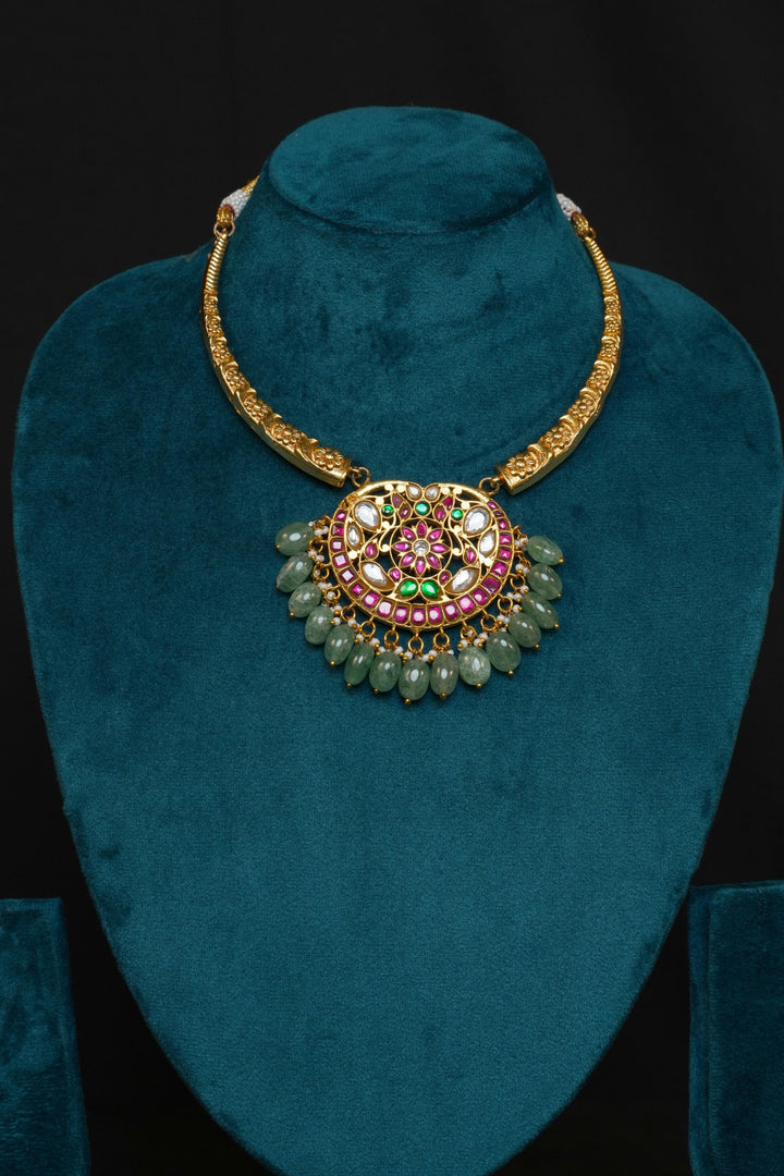 Pendant Siri Mutyam Kante Neckale
