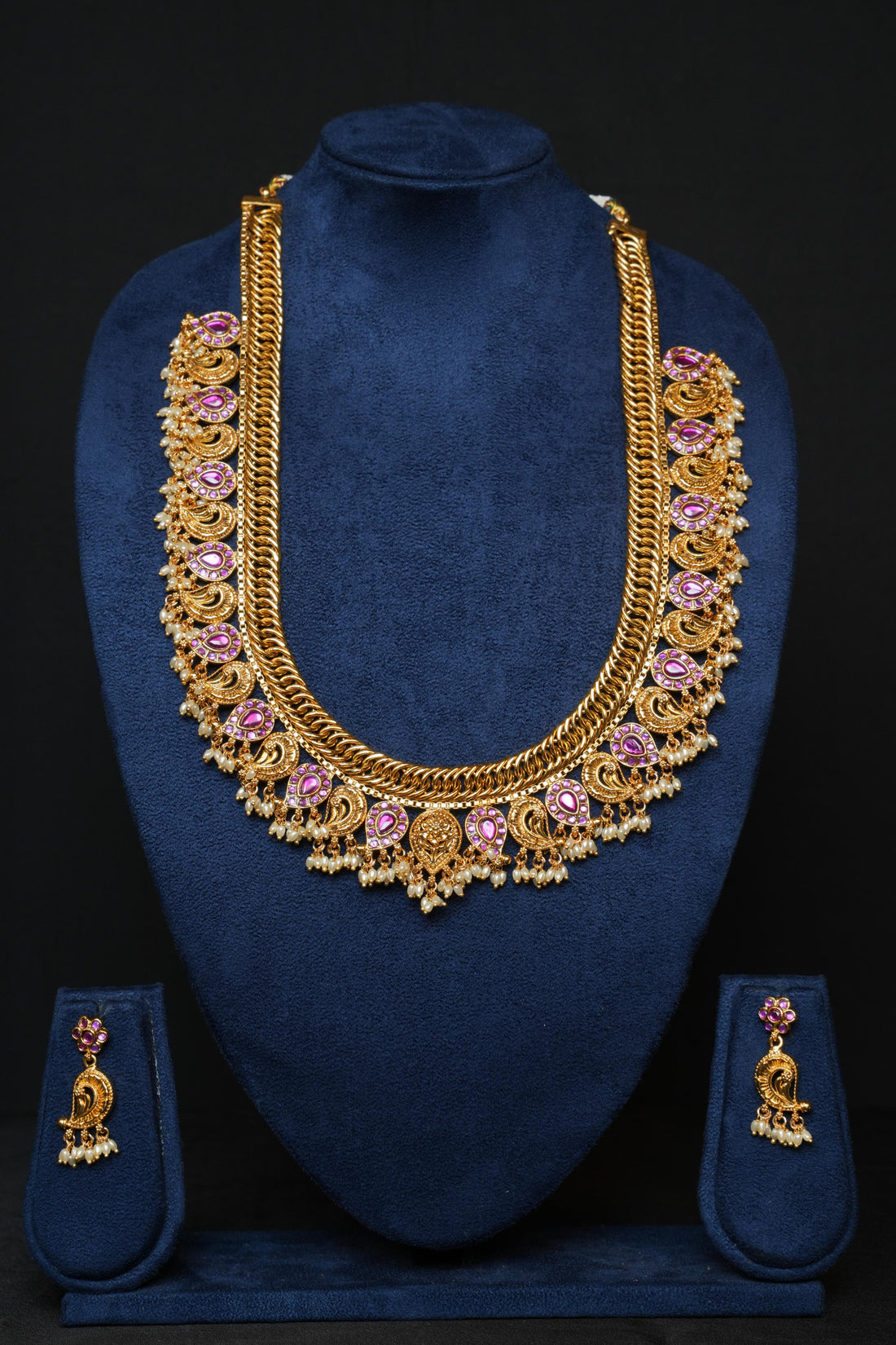 Ruby Mango Jalebi Haaram Set