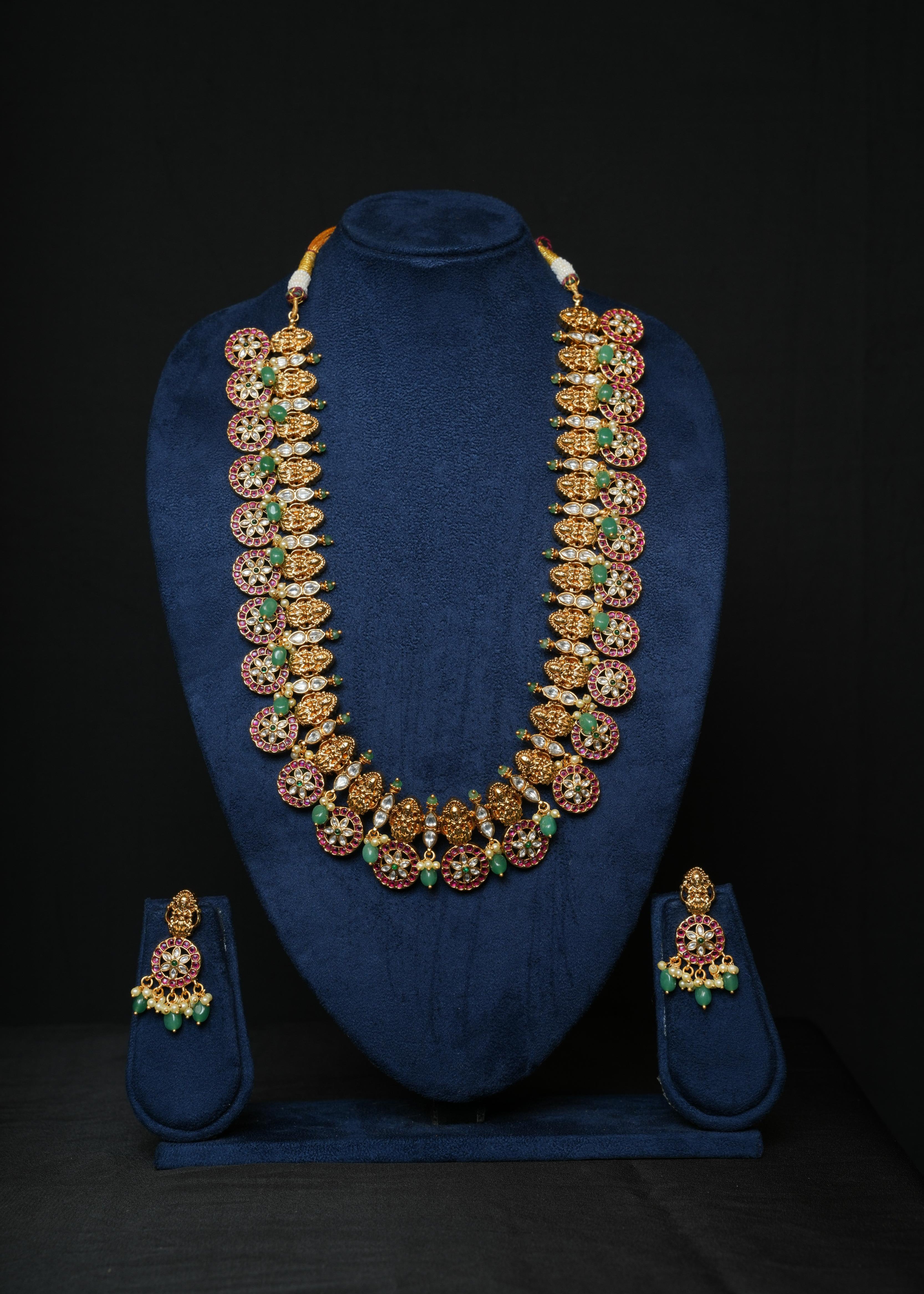 Emerald Kasu Buttamala  Haaram Set