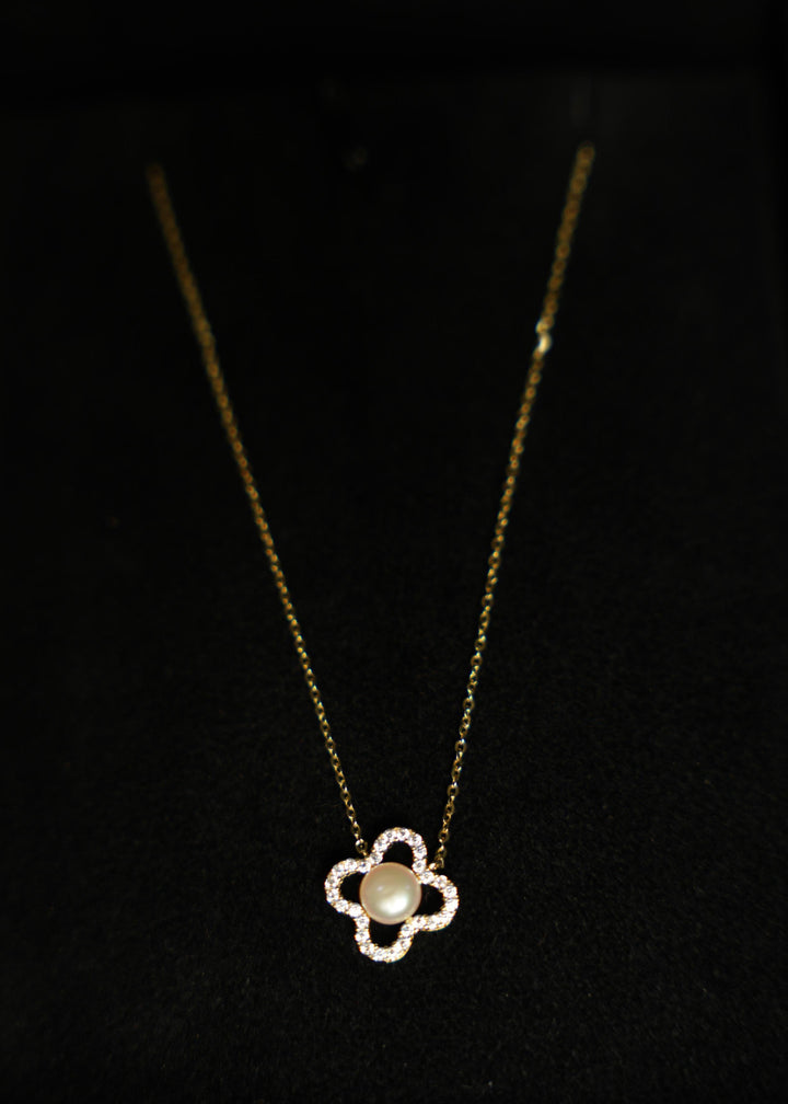 92.5 Silver Ishna Flower Charm  Pendant Chain