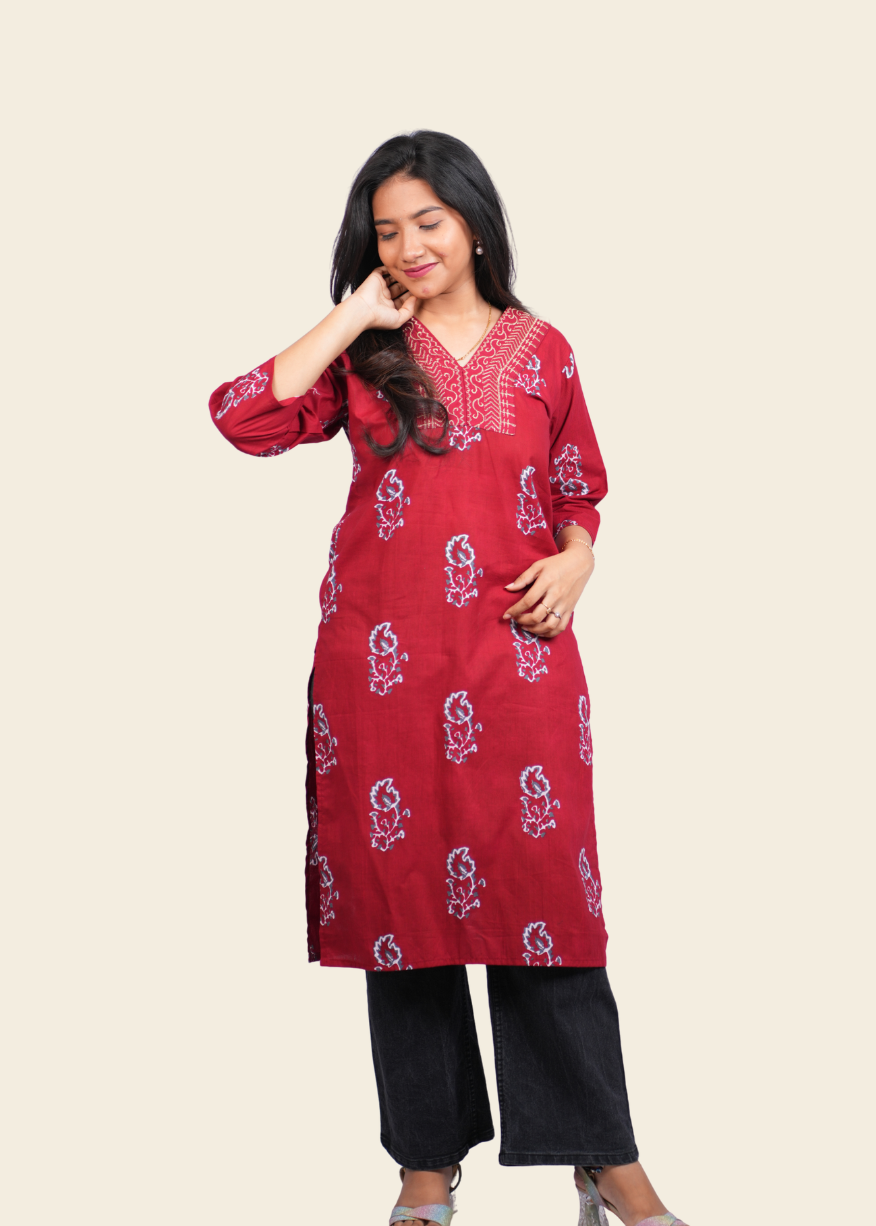 ISHNA Maroon Gulnaar Kurti