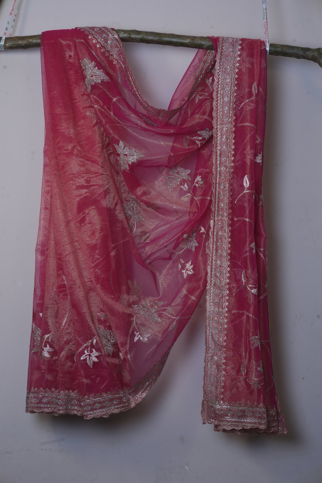 Deep Raspberry Pink Light Weight Premium Organza Saree With Leaf Embroidary Jari Border