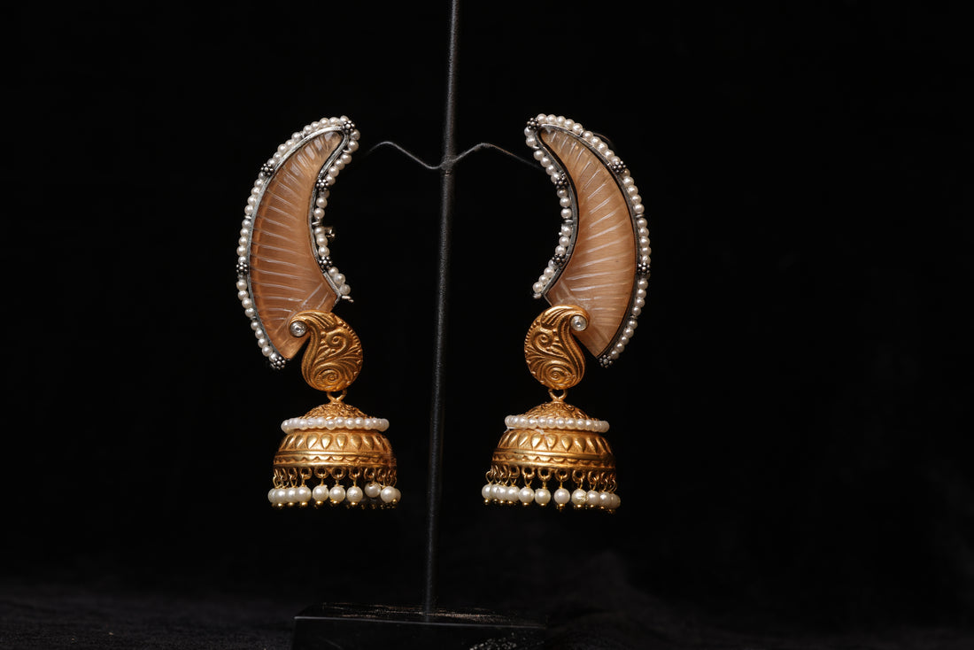 Sculpted Hamsa Pankh Earrings