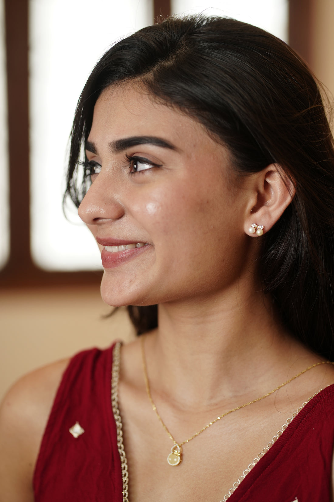 92.5 Silver Ishna Amara Pearl Crystal Studs