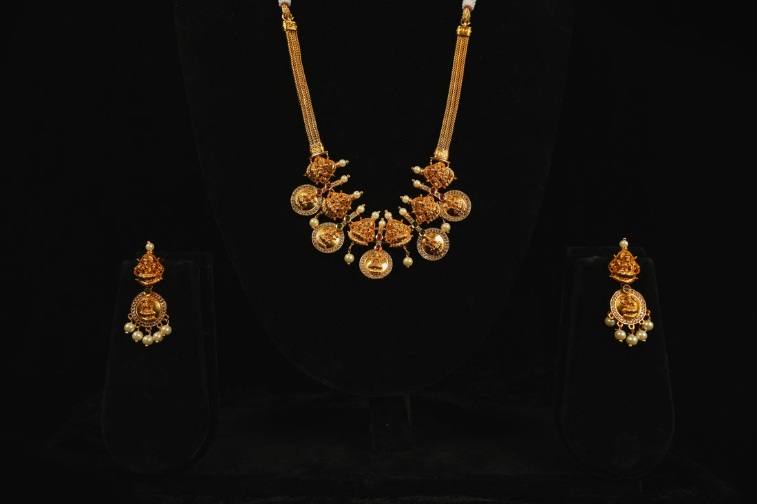 Deepam Pooja Traditional Neck Set