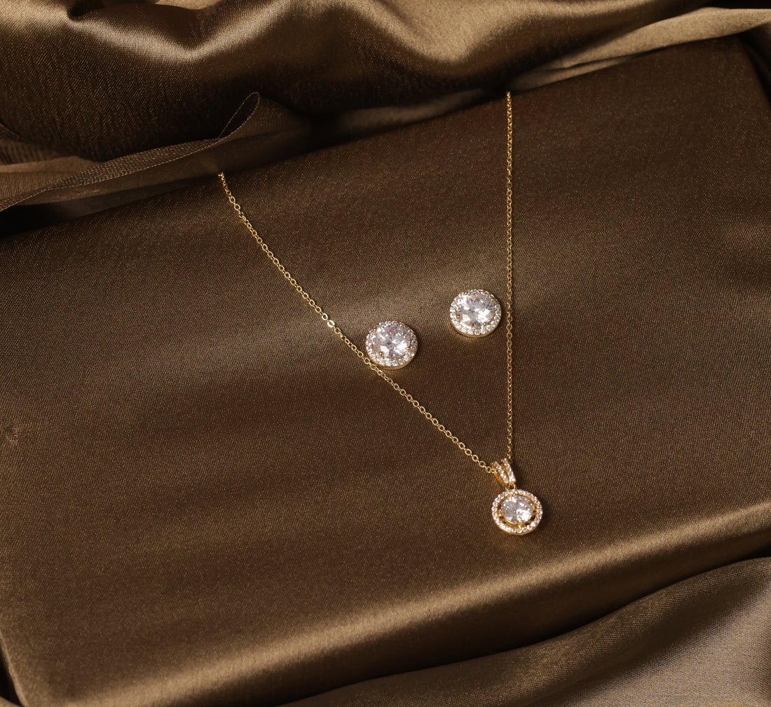 ISHNA Celeste Bloom Pendant Set