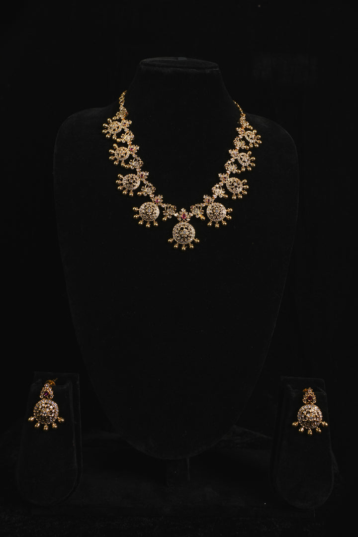 Grand Linked Tassel Pendant Set