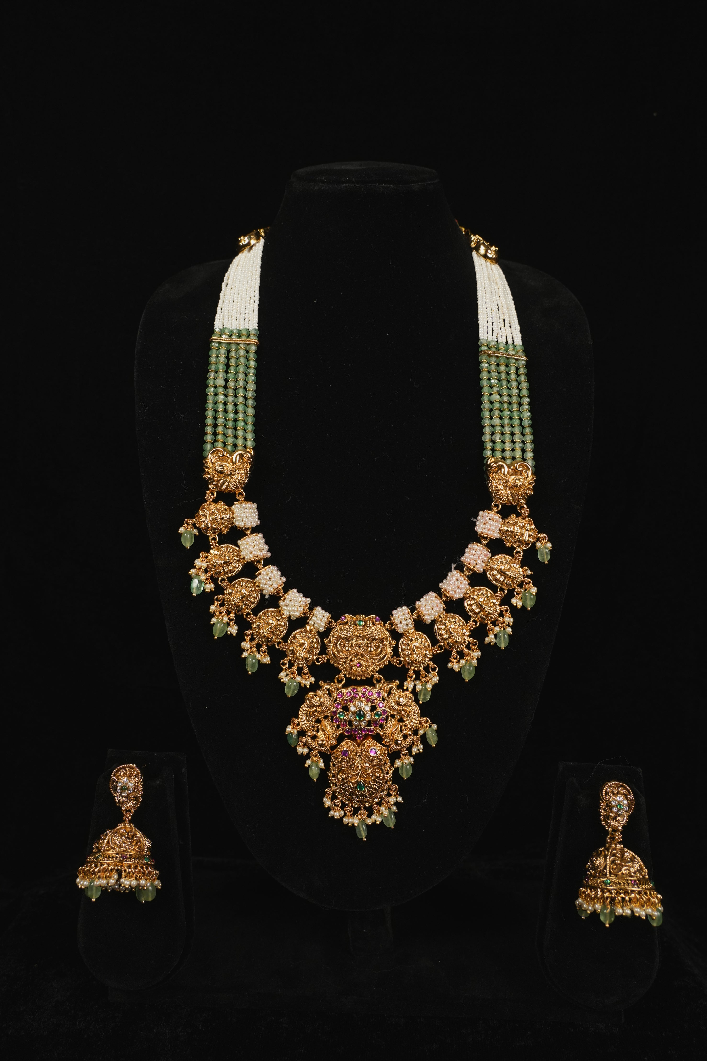Royal Empress Golden Pearl Set