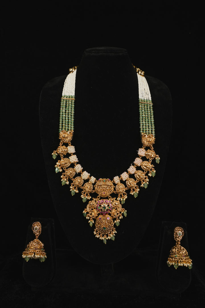 Royal Empress Golden Pearl Set