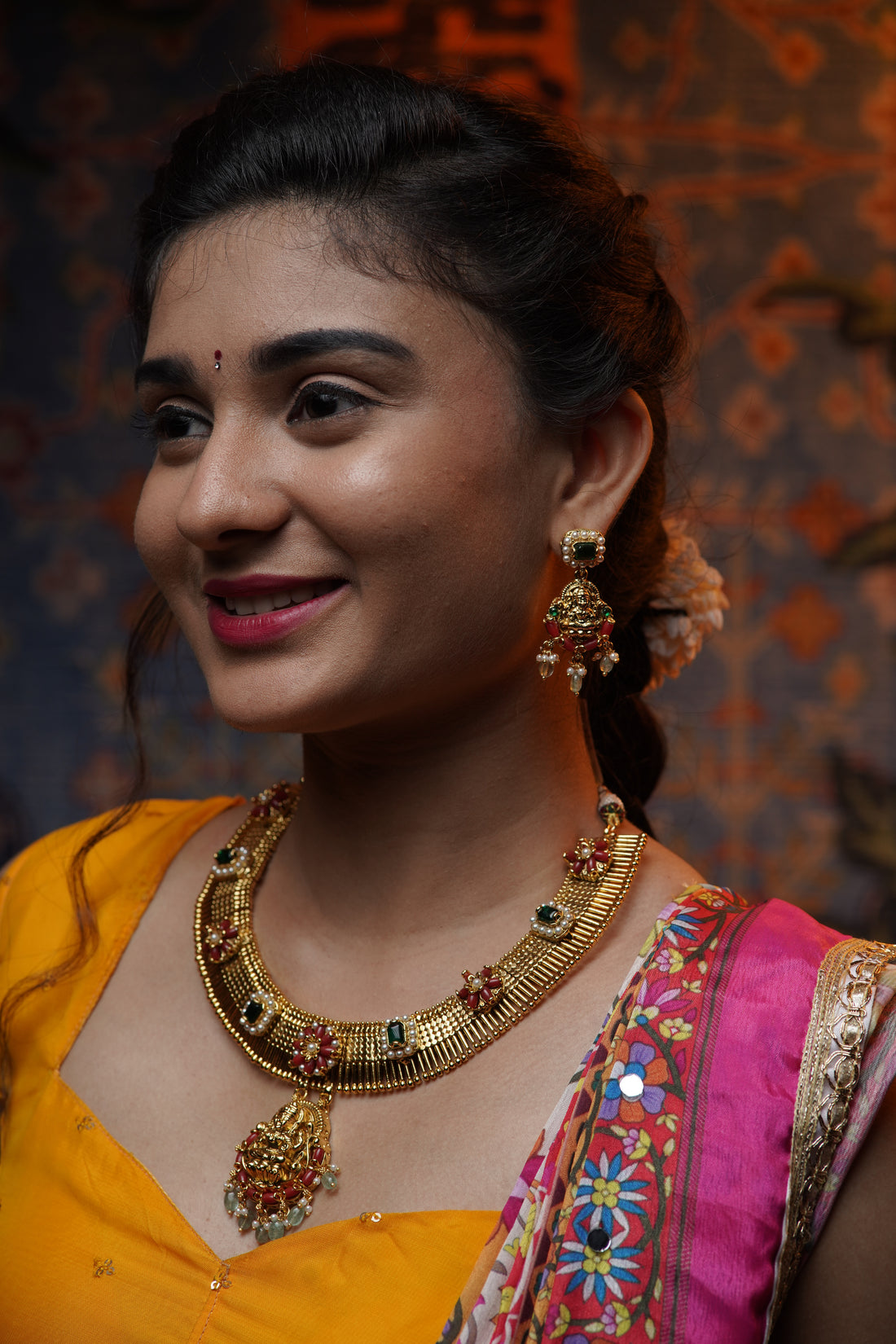 ISHNA Ancestral Temple Gold Set