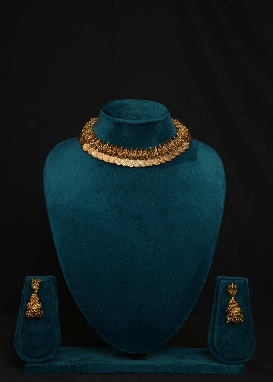ISHNA Swarna Kasulaperu Necklace Set
