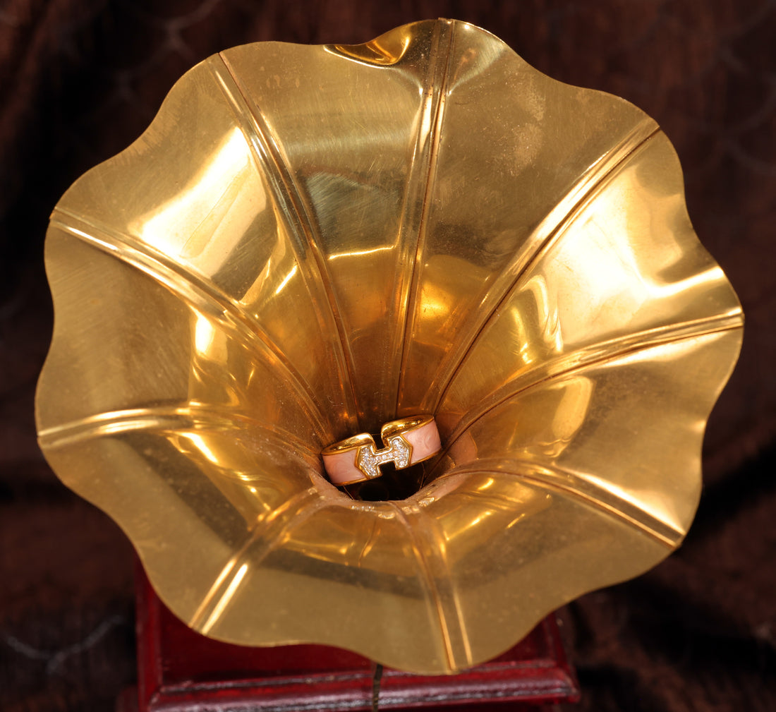 The H-Line Pave Ring