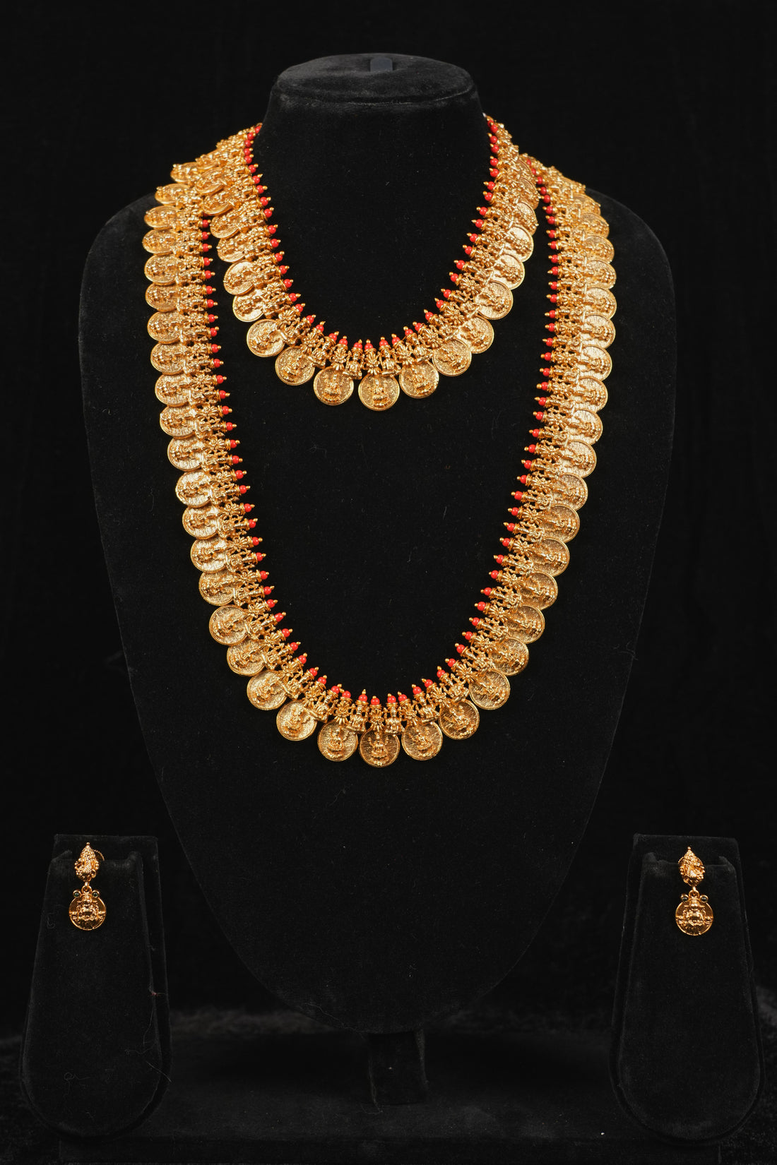 Kasuperu luxe Necklace set