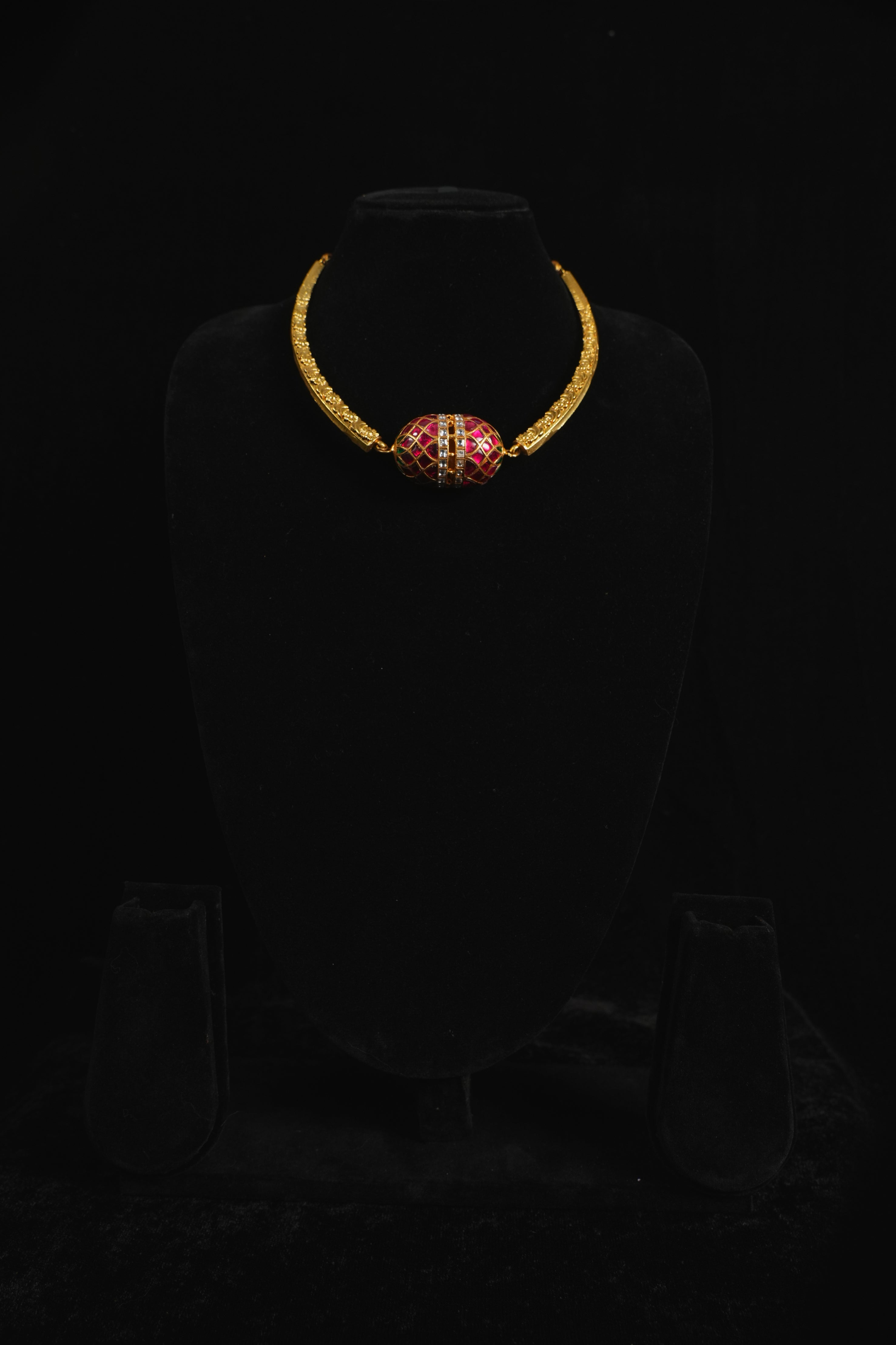 The Regal Ruby Orb Choker