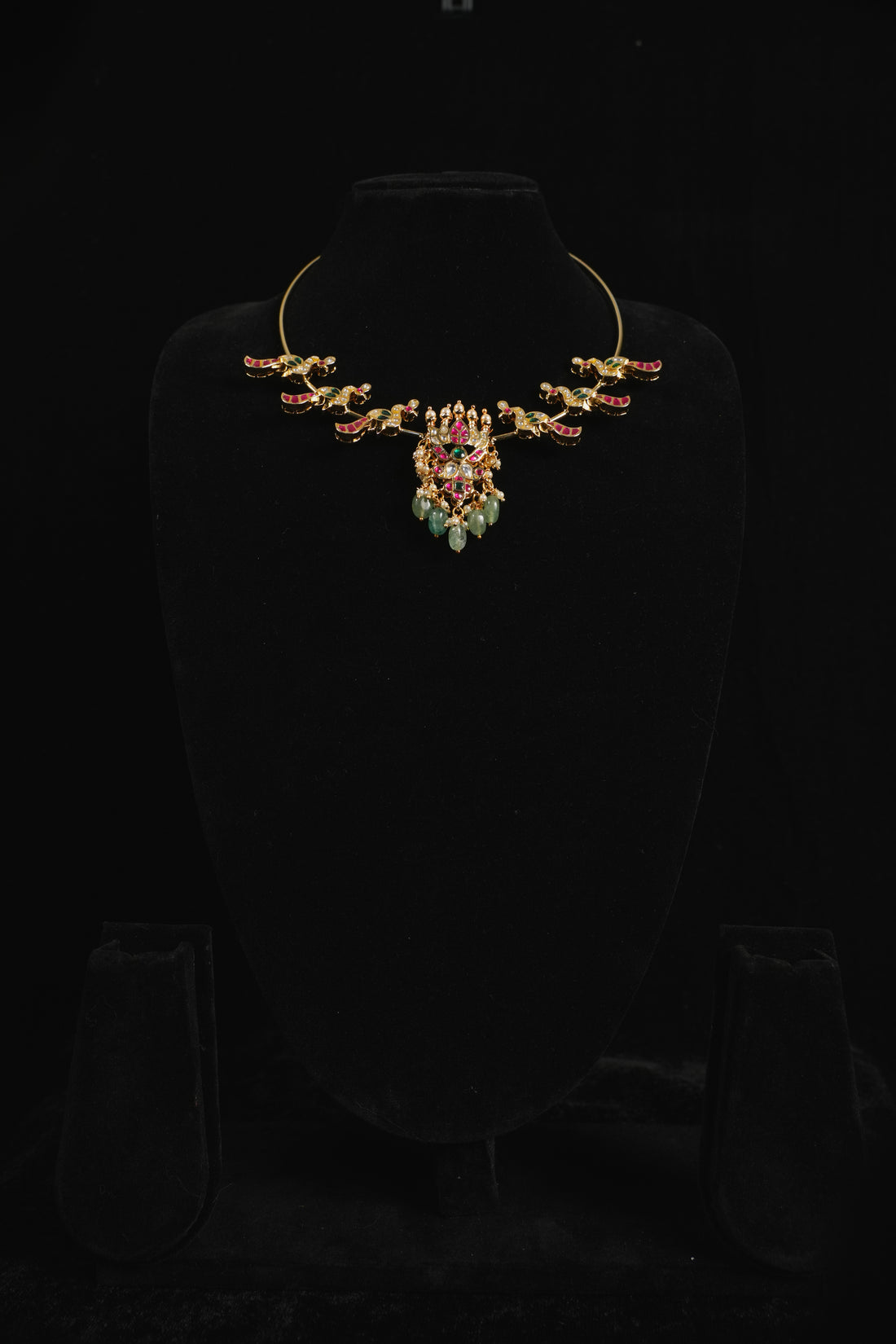 Mayuri Varna Latha Necklace