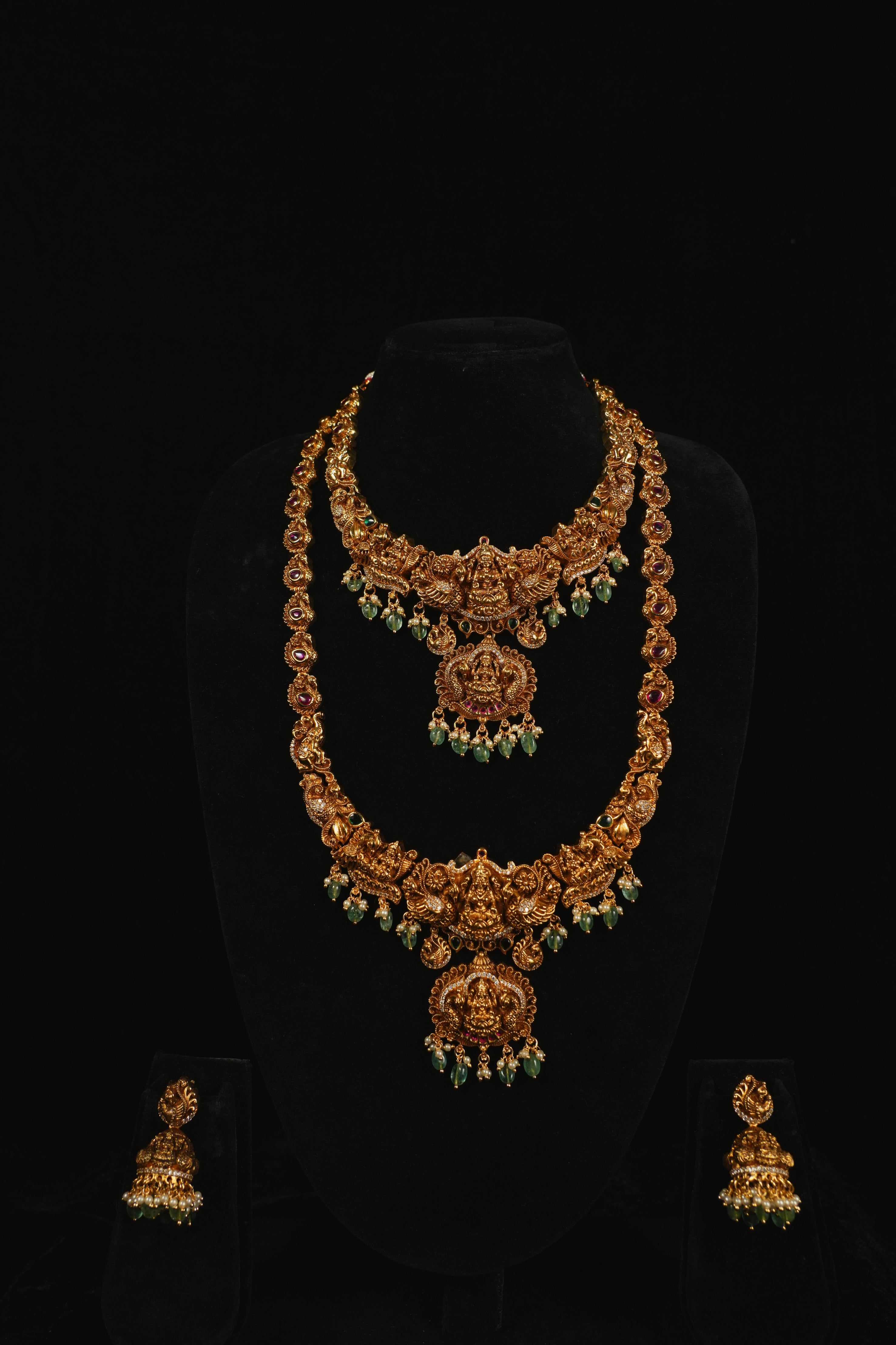 Divine Lakshmi Temple Double Layer Set