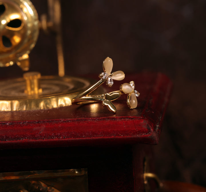 Fairy Glow Bloom Ring