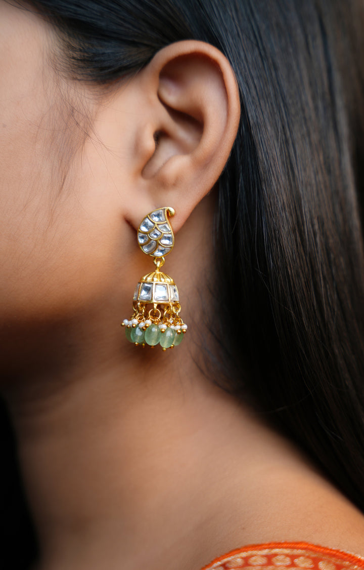 ISHNA Vritika Kundan Jhumkas