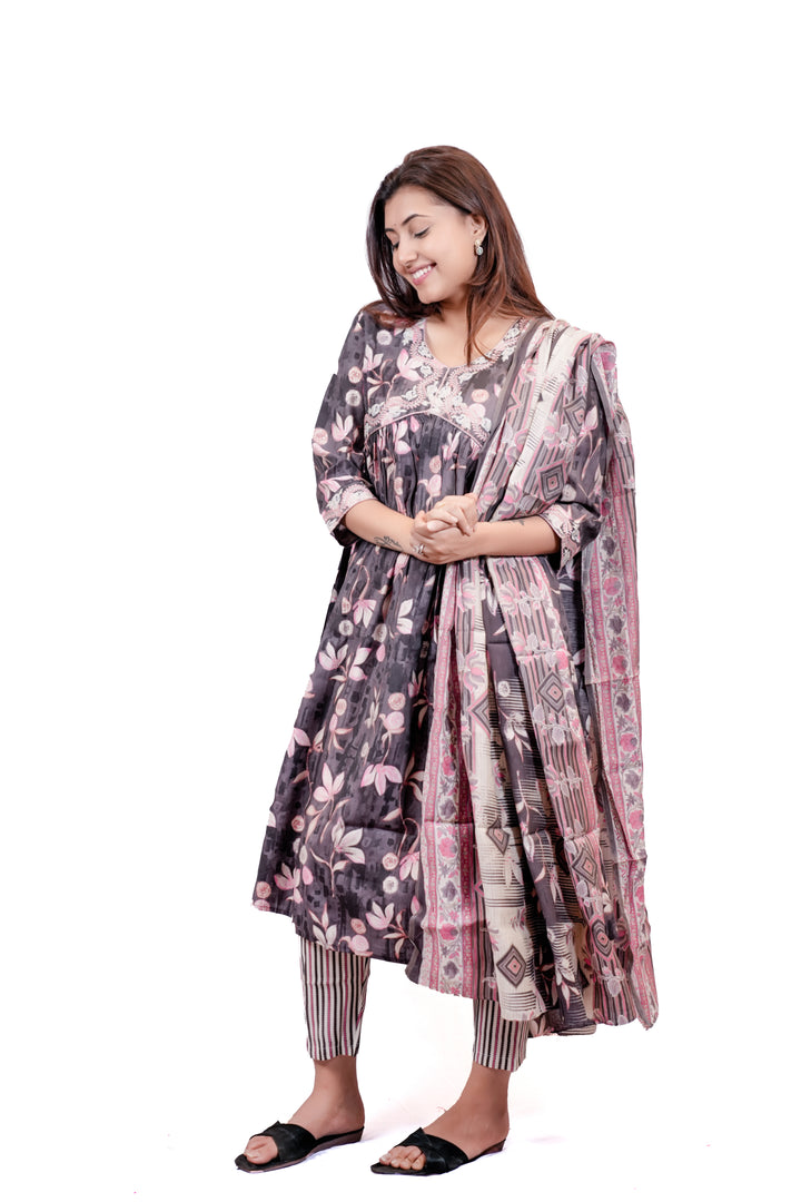 ISHNA Noor Flora Printed Kurti Set with Dupatta