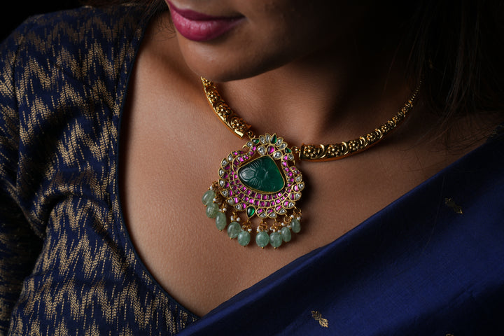 Regal Kanthi Necklace with Hand-Caved Center Stone