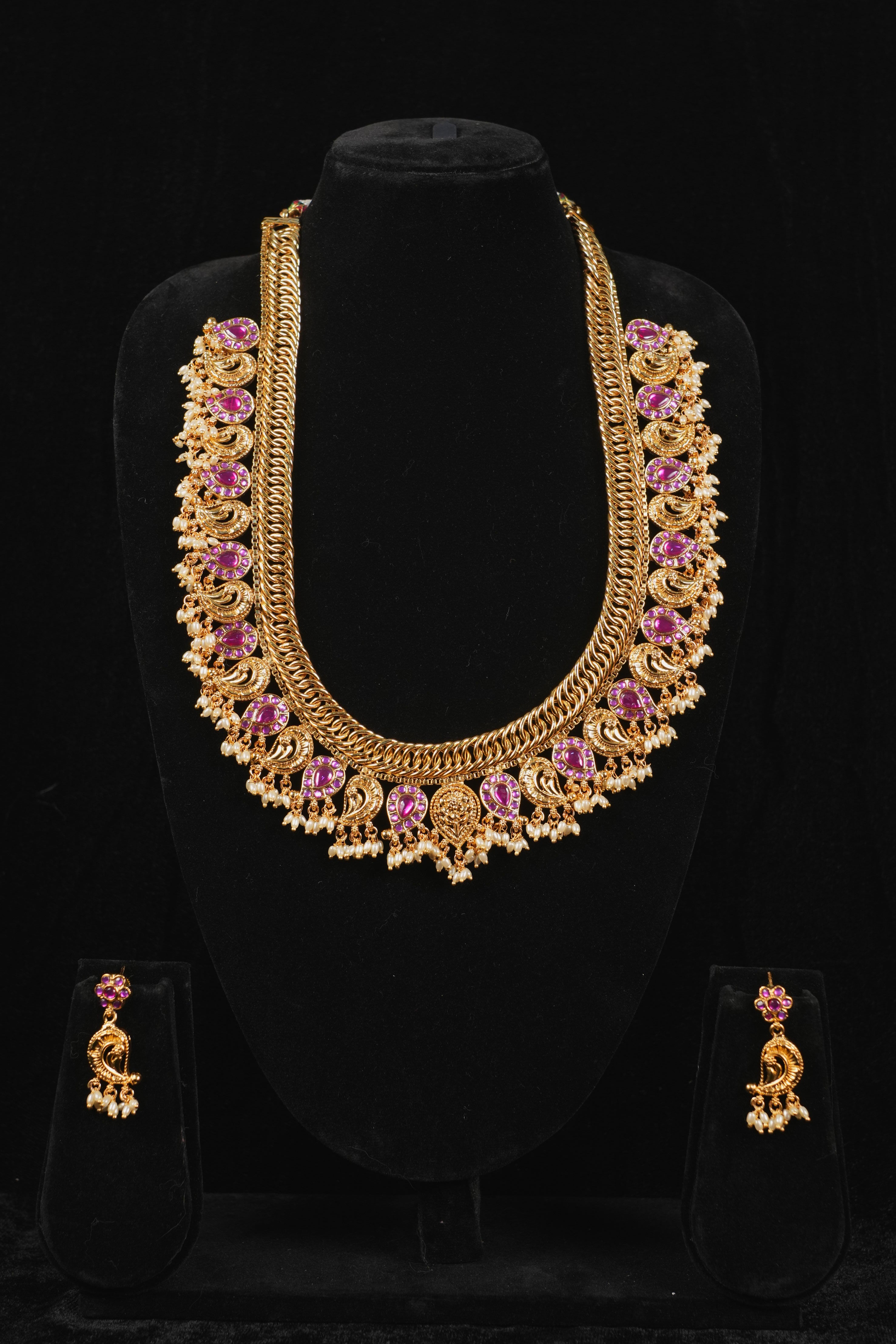Ruby Mango Necklace with Earrings