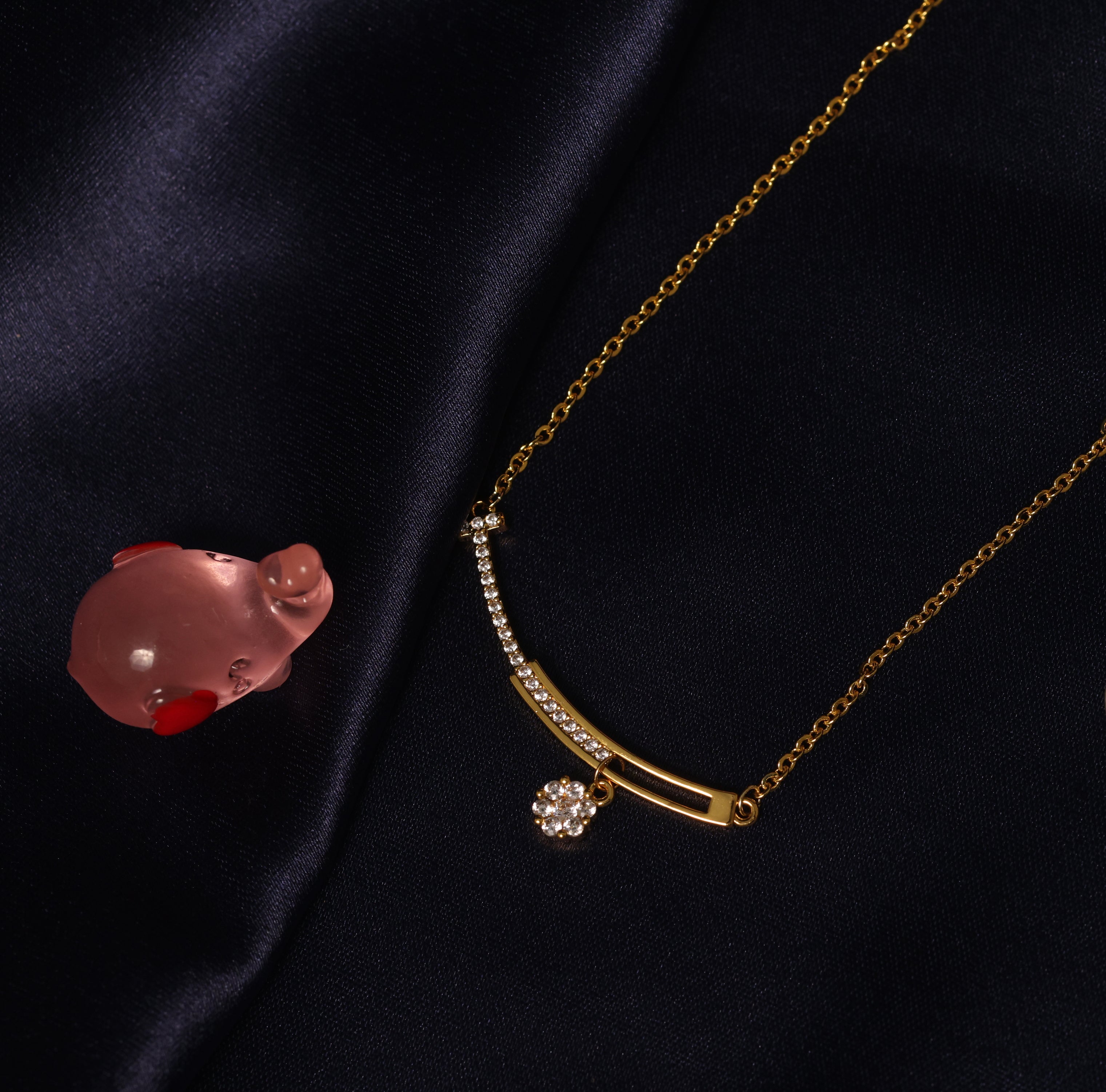 Luna Arc Solitaire Chain