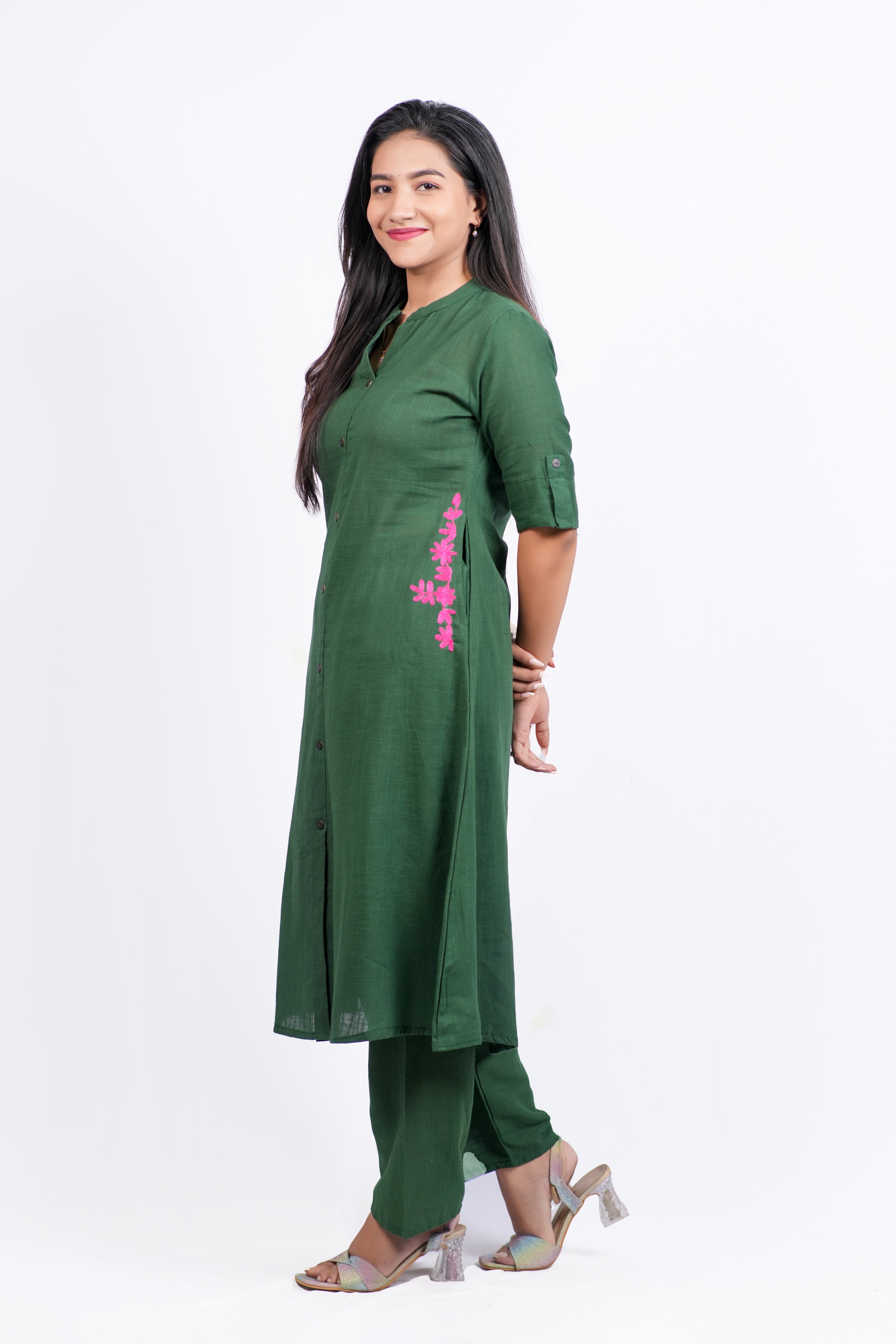 ISHNA Noir Bloom Co-ord Set