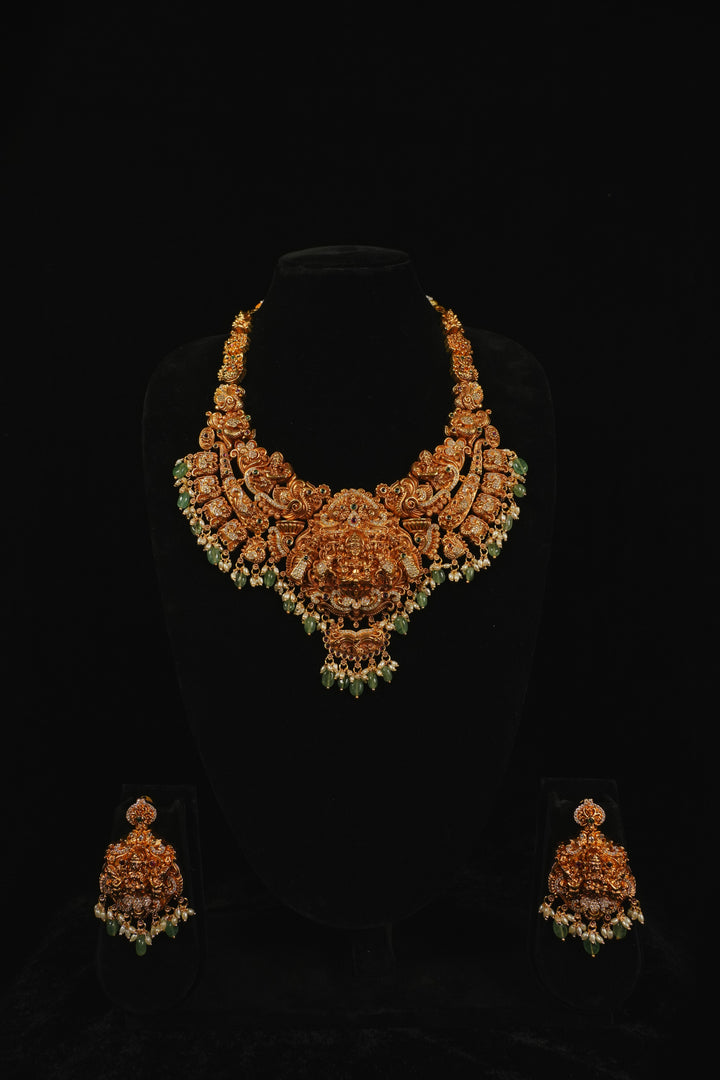 Sculpted Swarna Bimba Necklace