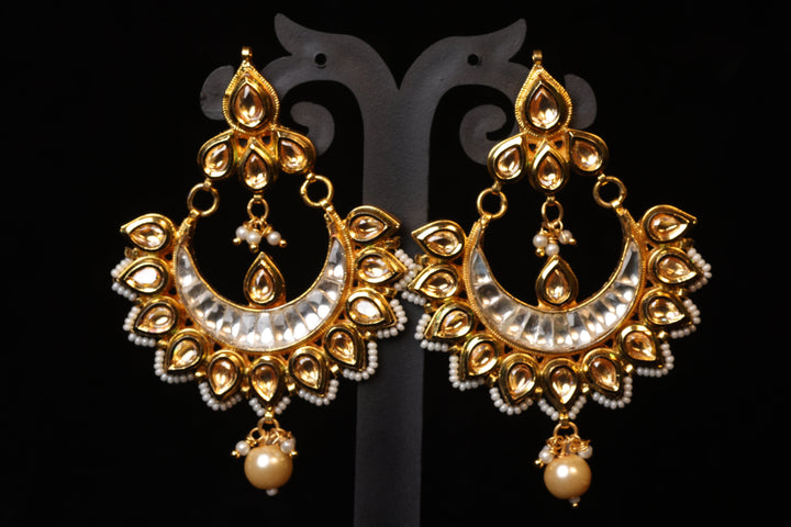 Vintage Royal Starburst Chandbalis