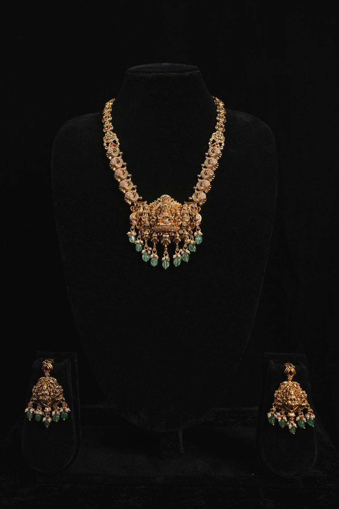 Aadhaya Emerald Drop Necklace