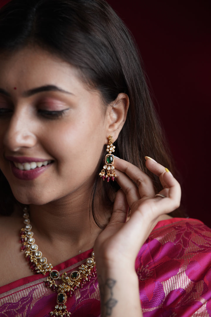 Golden Pranam Majestic Aura Set