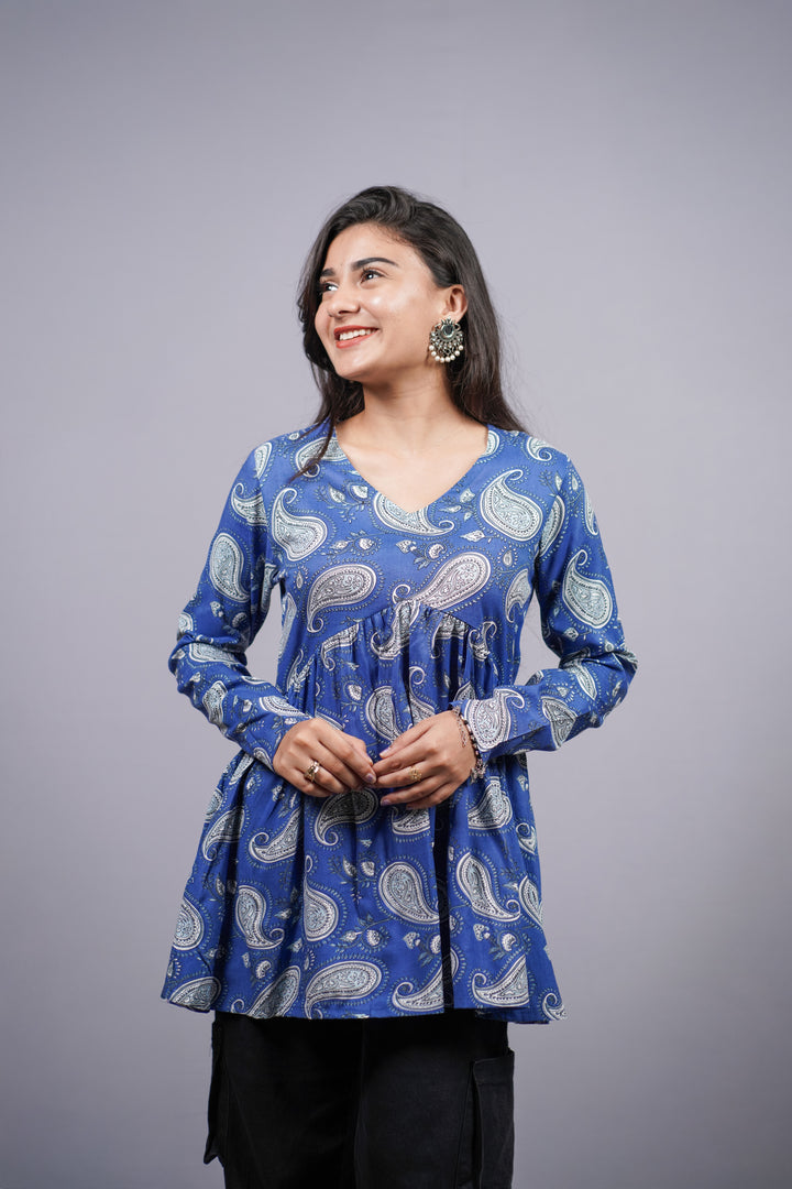 ISHNA Royal Blue Paisley Printed Short Kurti