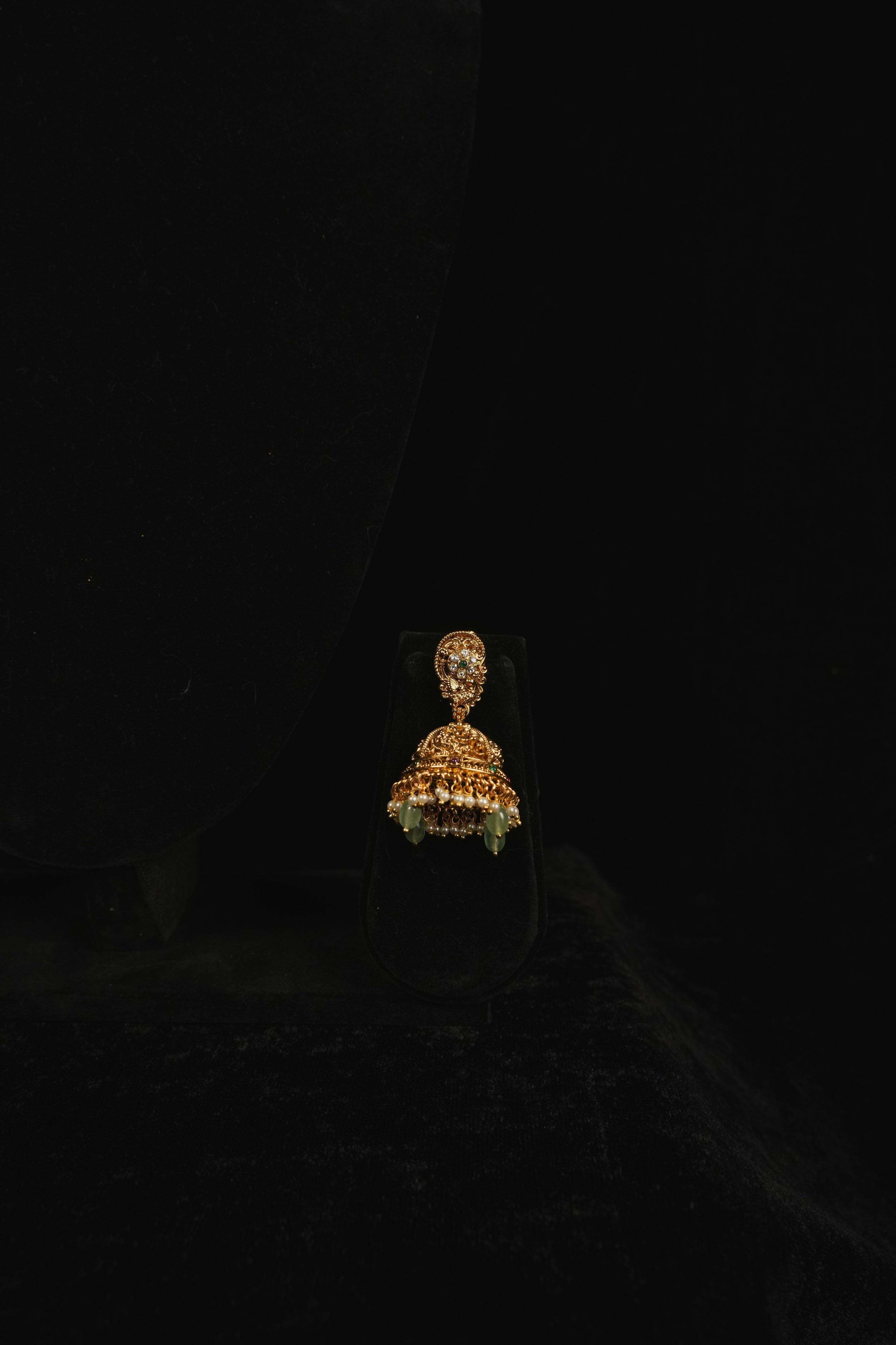 Royal Empress Golden Pearl Set