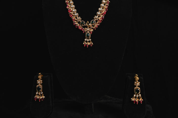 Golden Pranam Majestic Aura Set