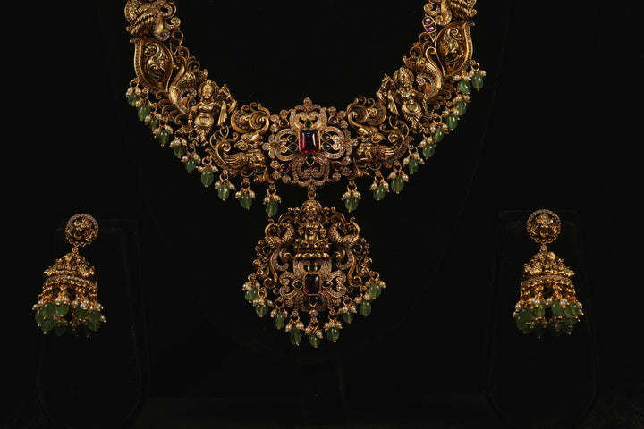 Antique Lakshmi Amrutha Varam Set