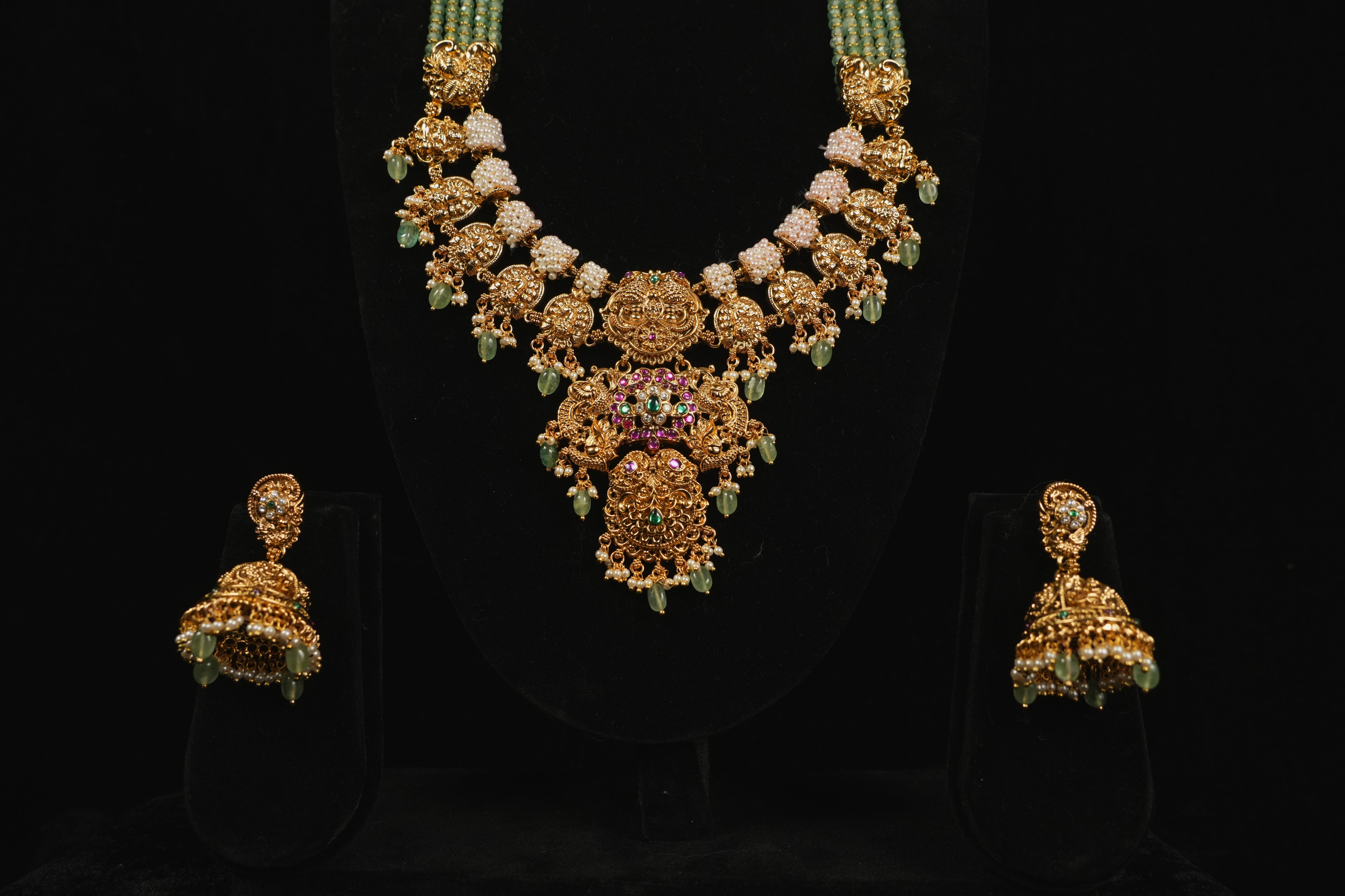 Royal Empress Golden Pearl Set