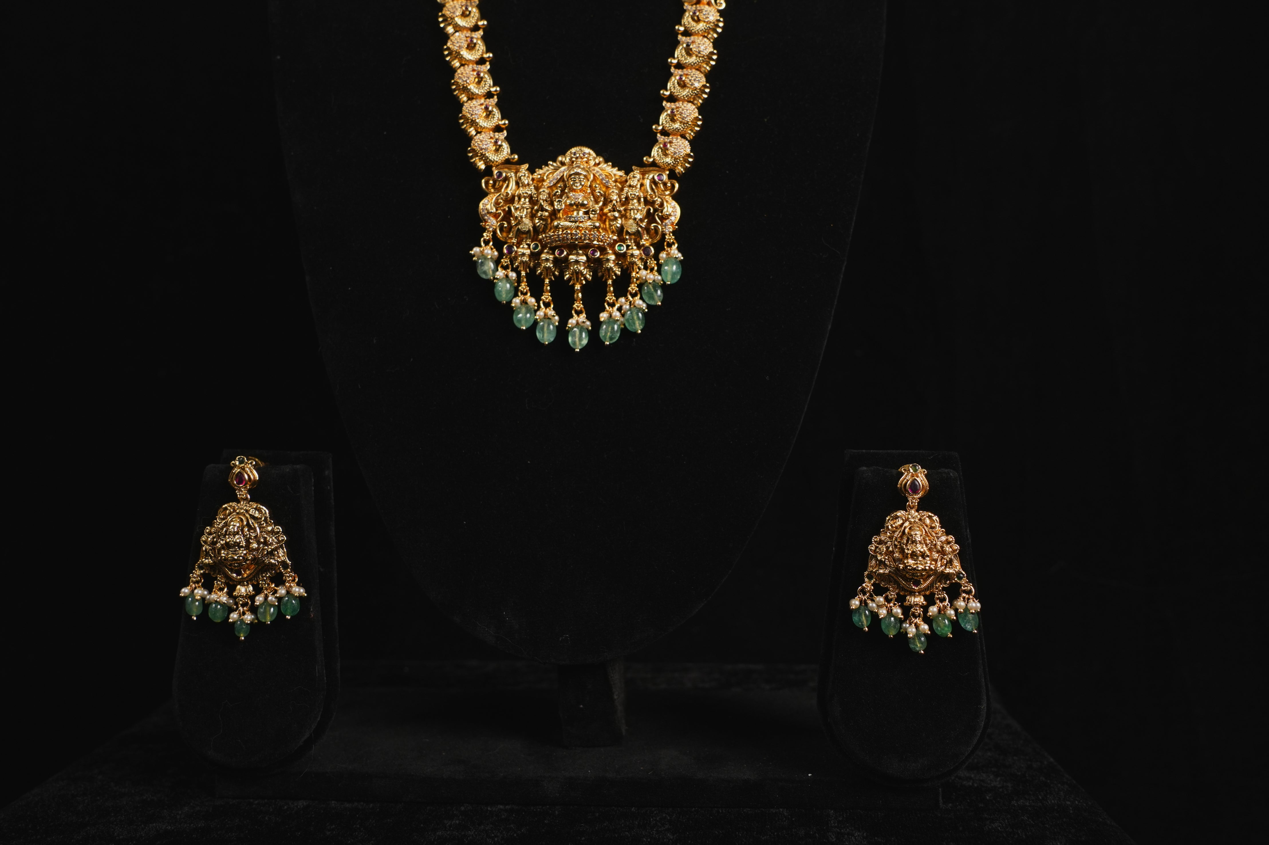 Aadhaya Emerald Drop Necklace