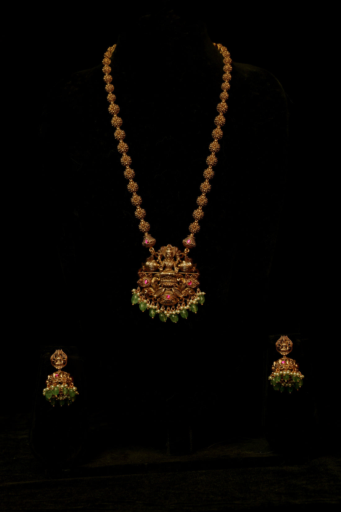 Emerald Grace Lakshmi Antique Haram